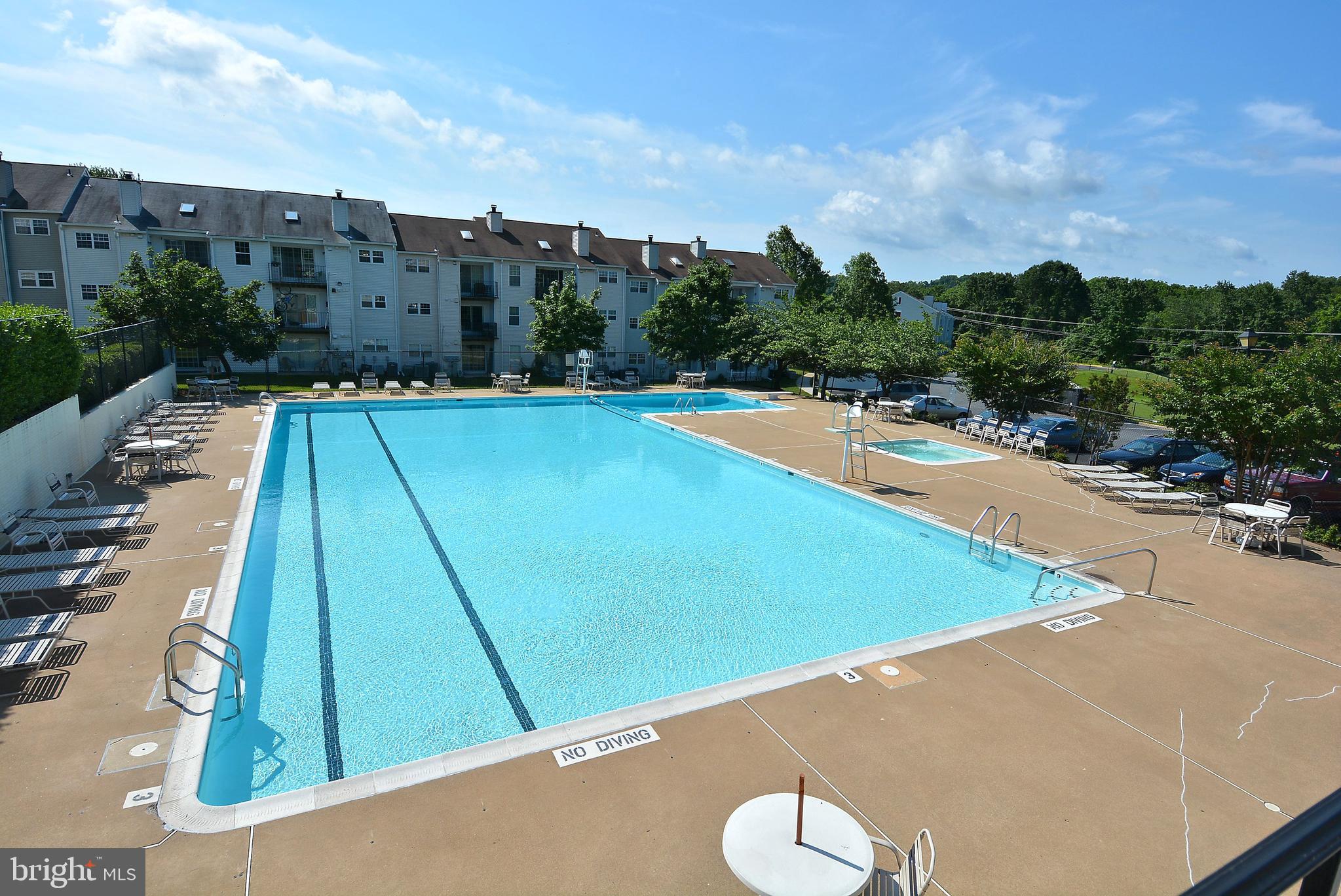 FOX CHAPEL AT TUDOR KNOLLS - Residential