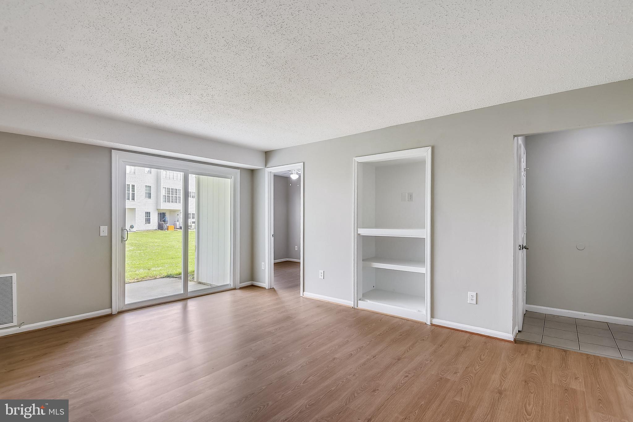 FOX CHAPEL AT TUDOR KNOLLS - Residential