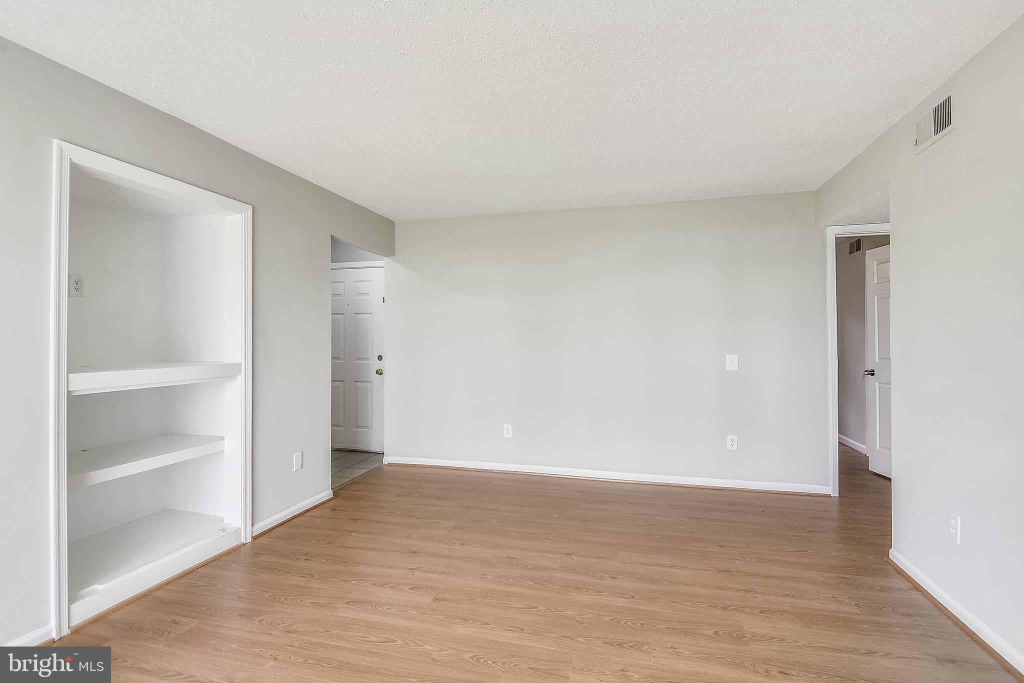 FOX CHAPEL AT TUDOR KNOLLS - Residential