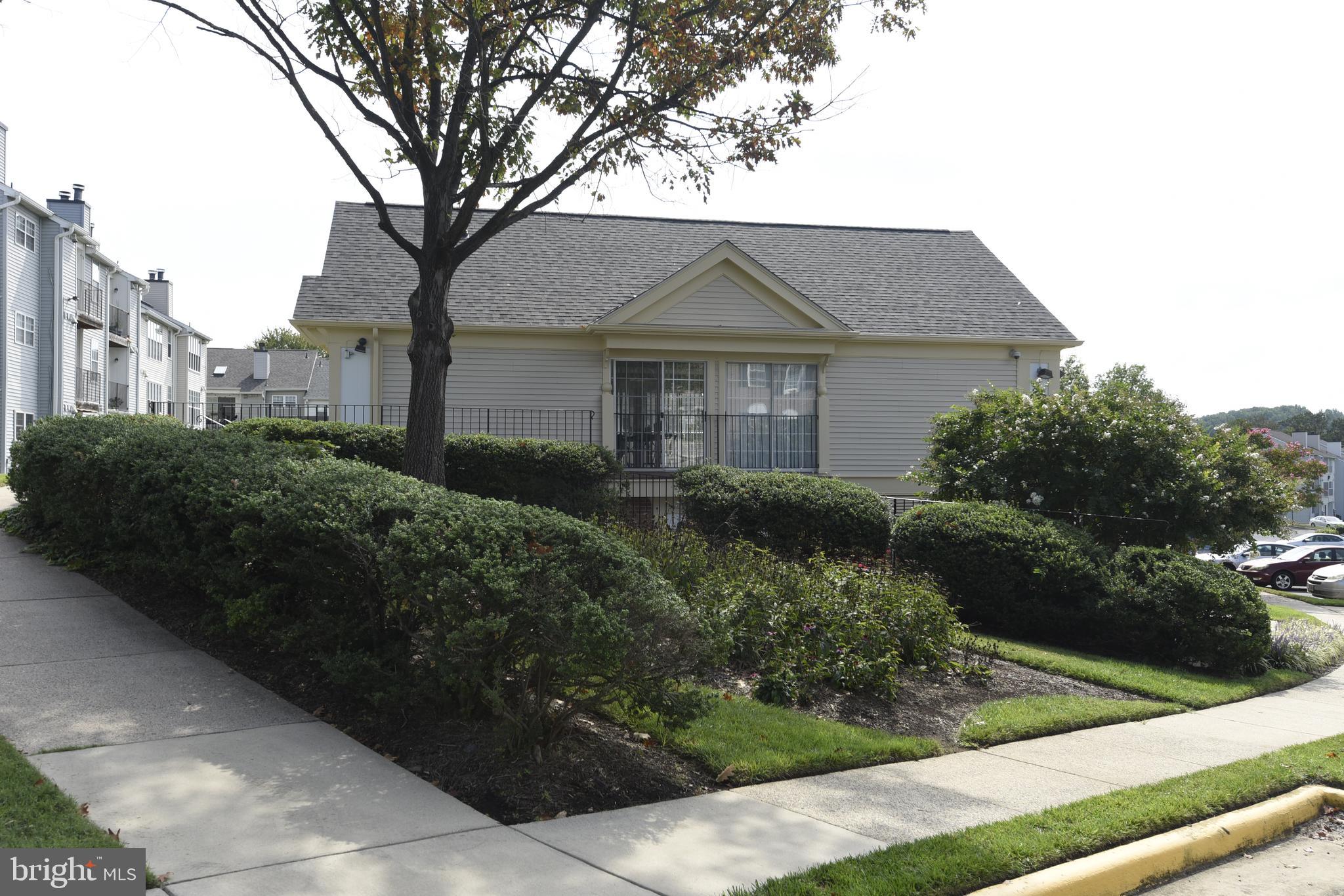 FOX CHAPEL AT TUDOR KNOLLS - Residential