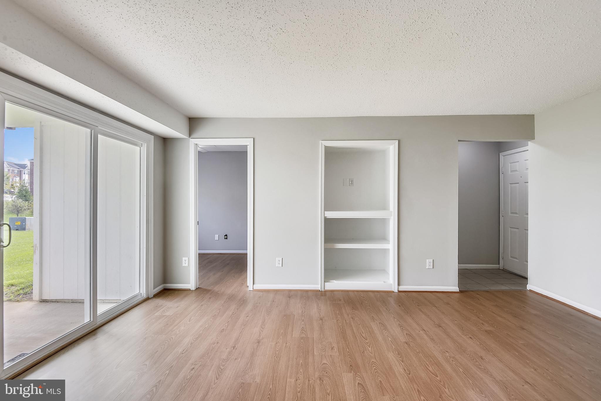 FOX CHAPEL AT TUDOR KNOLLS - Residential