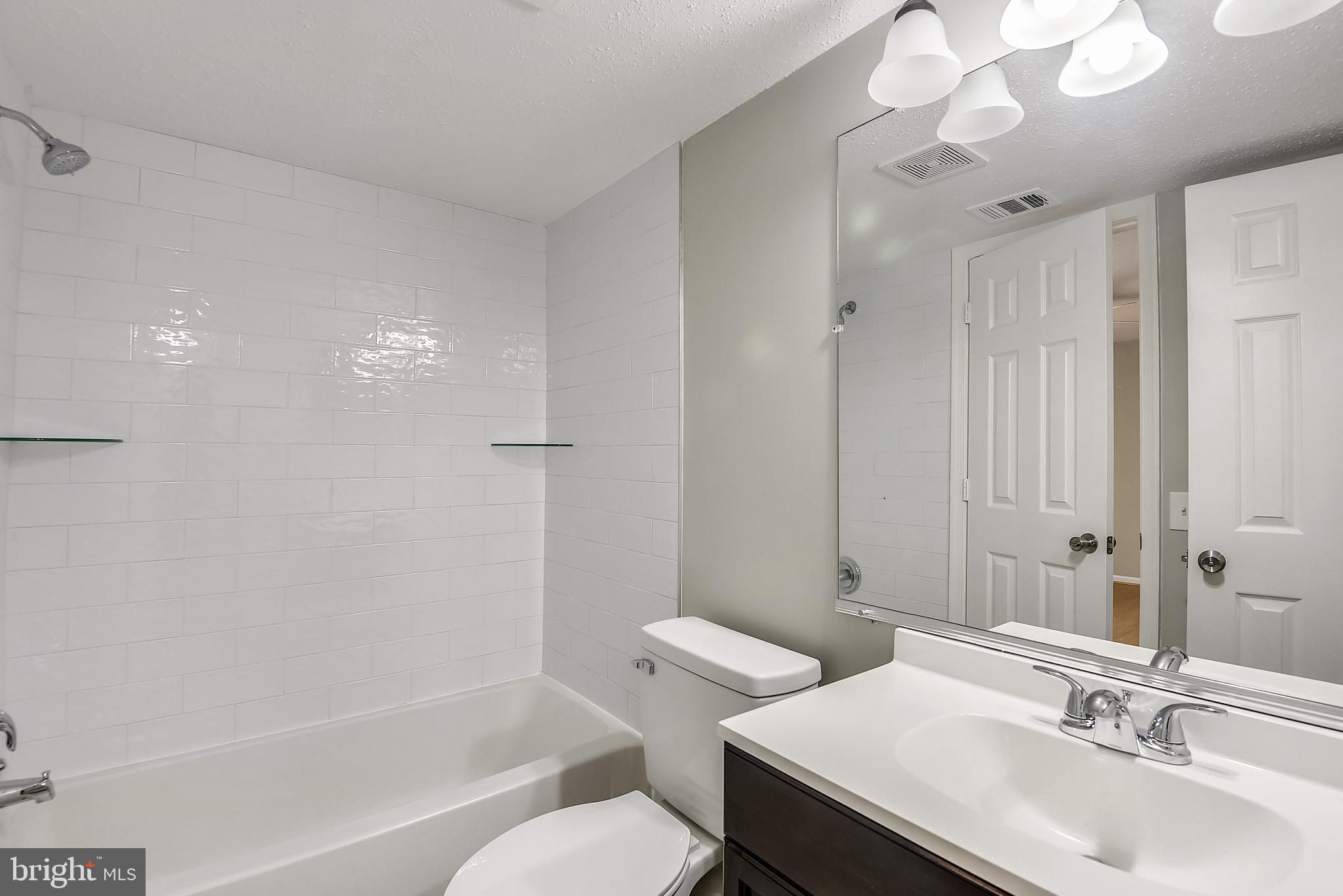 FOX CHAPEL AT TUDOR KNOLLS - Residential