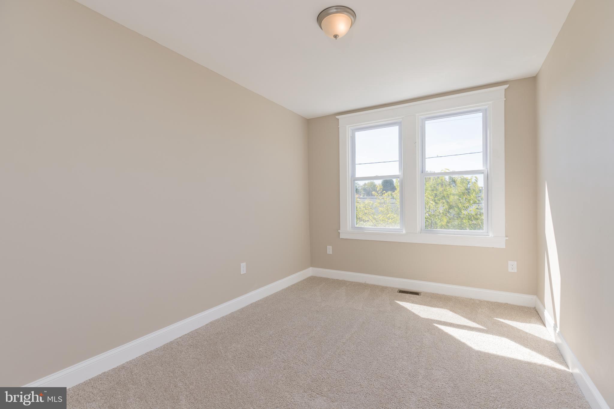 BELAIR-EDISON - Residential