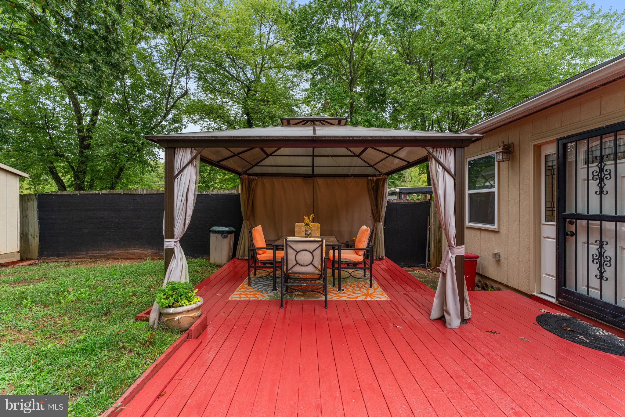 PALMER PARK - Residential