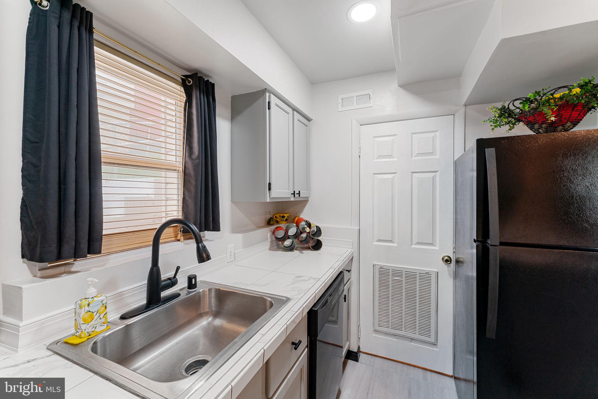 PALMER PARK - Residential