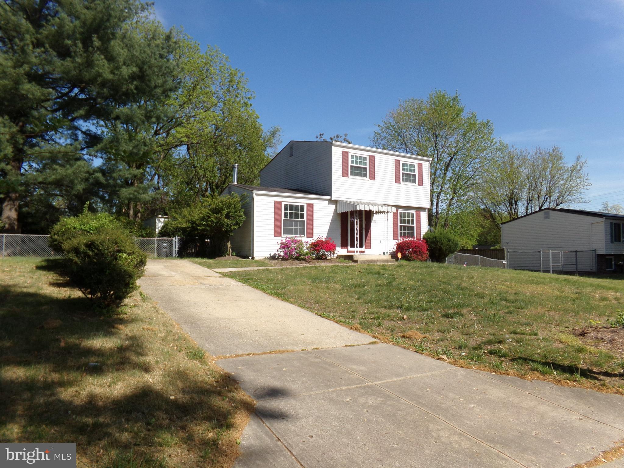 RAMBLING HILLS - Residential Lease