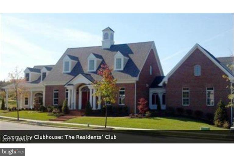 THE VILLAGES OF STEEPLEC - Residential Lease