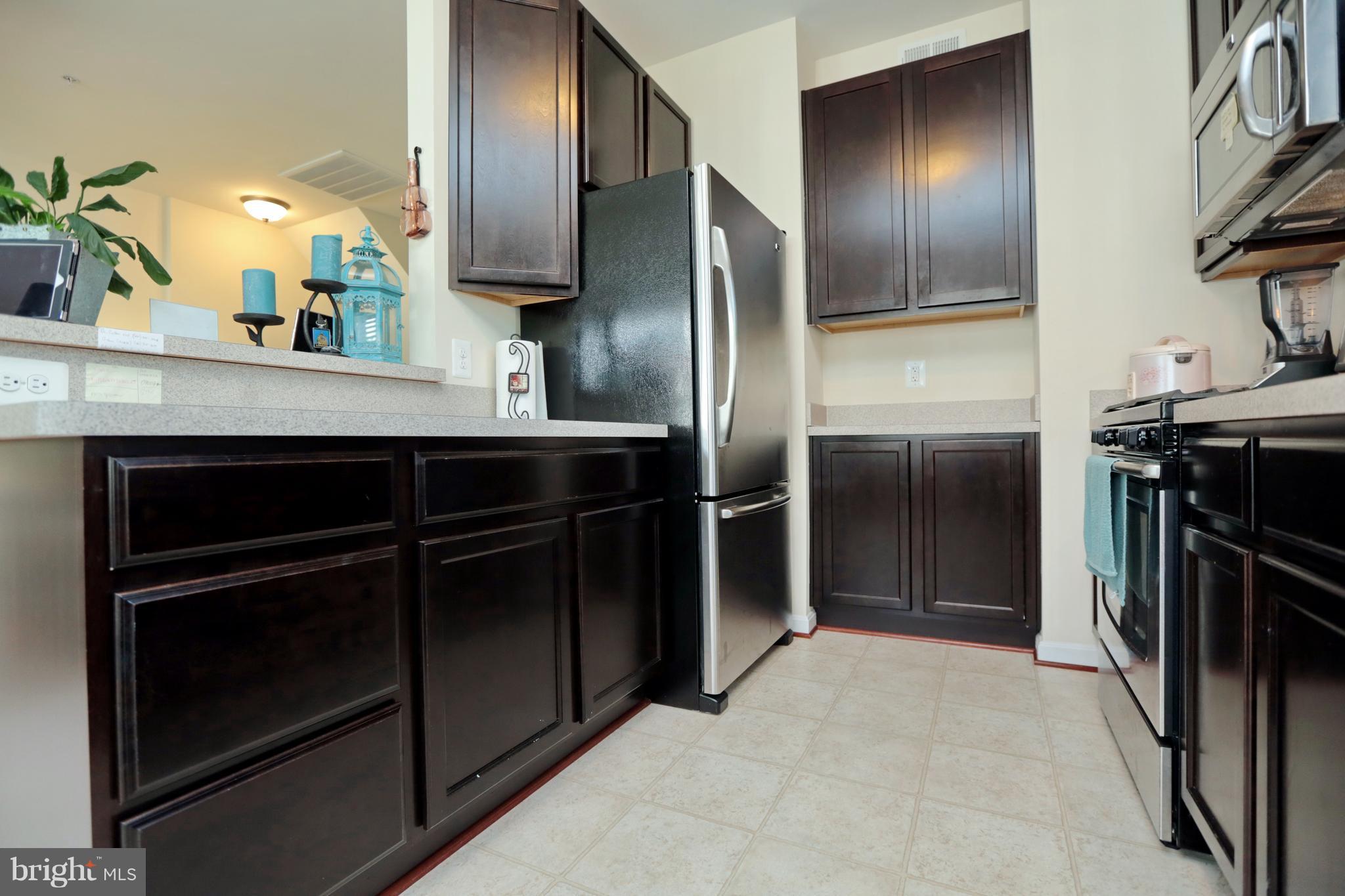 THE VILLAGES OF STEEPLEC - Residential Lease