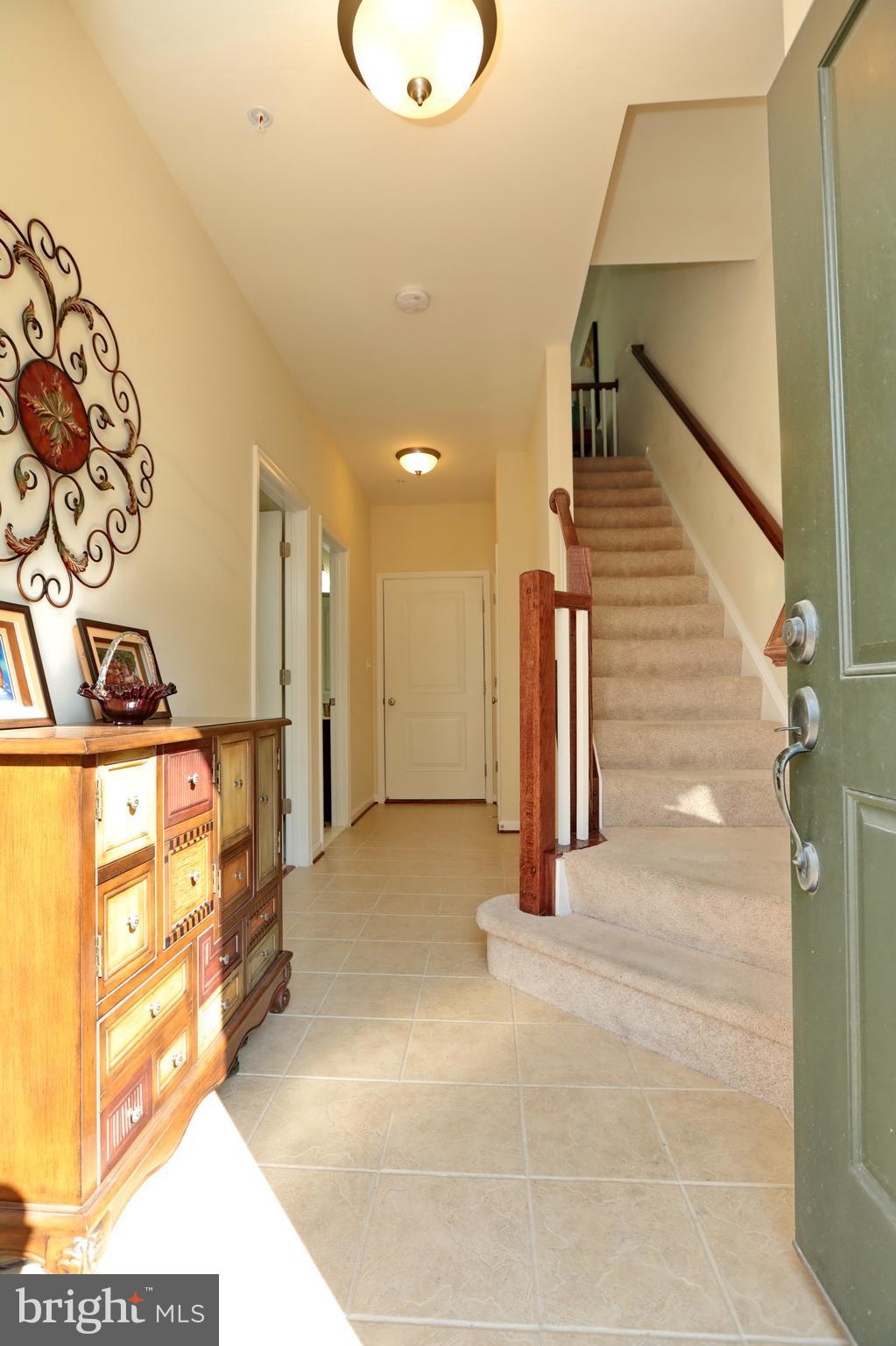 THE VILLAGES OF STEEPLEC - Residential Lease