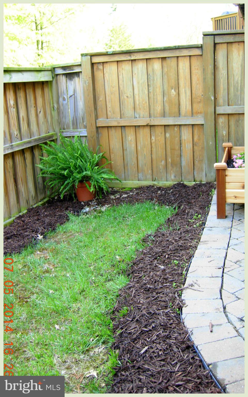 SIGNATURE AT BROADLANDS - Residential