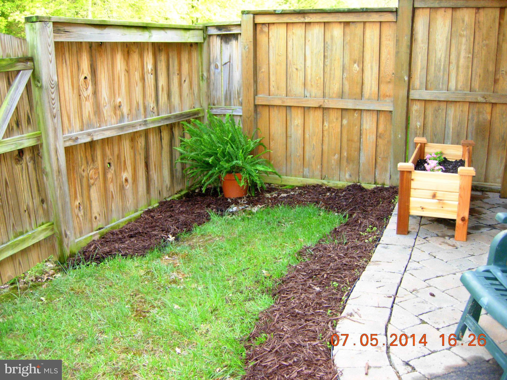 SIGNATURE AT BROADLANDS - Residential