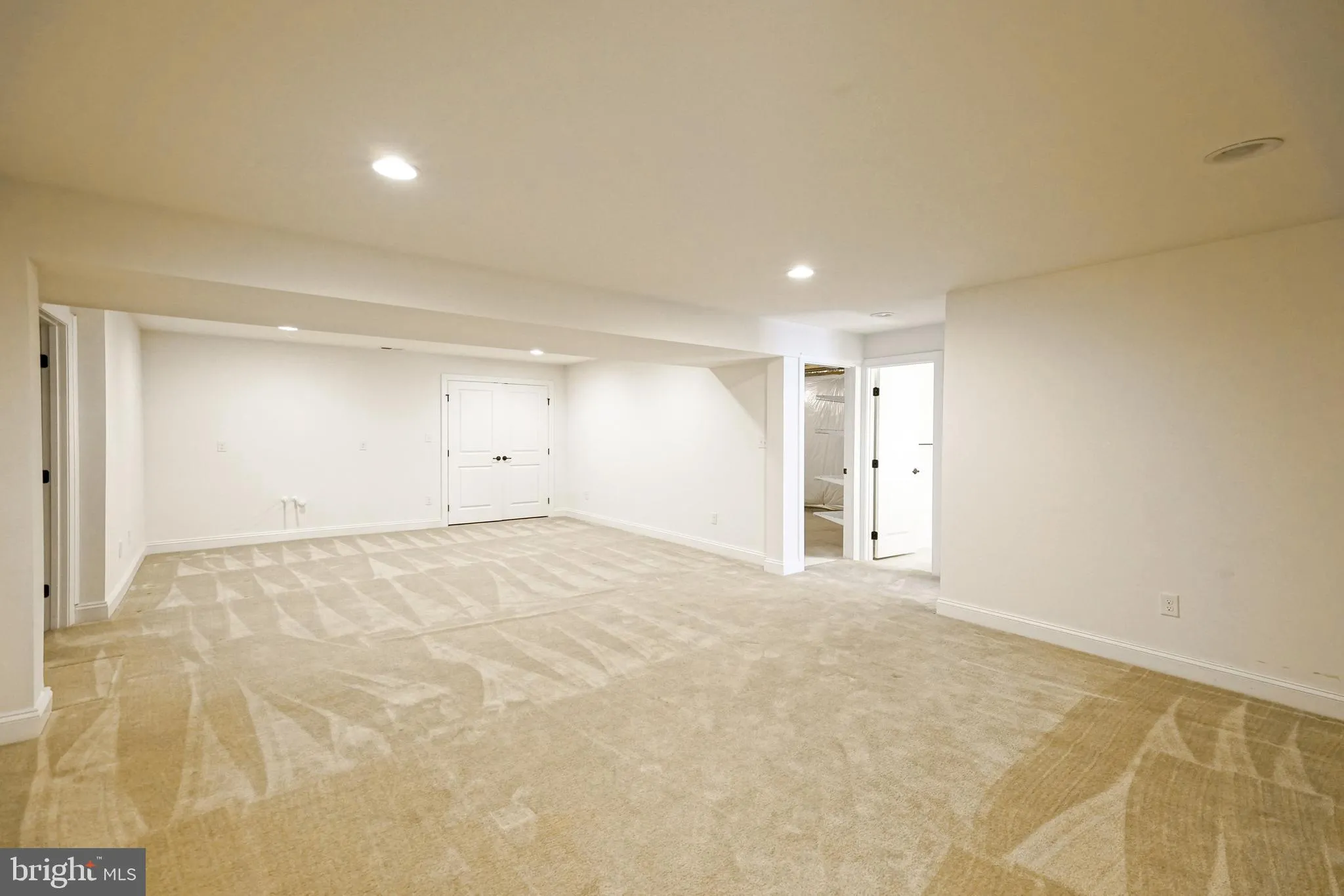 Lewes, Delaware 19958, United States, 3 Bedrooms Bedrooms, ,3 BathroomsBathrooms,Residential,Contingent,216075