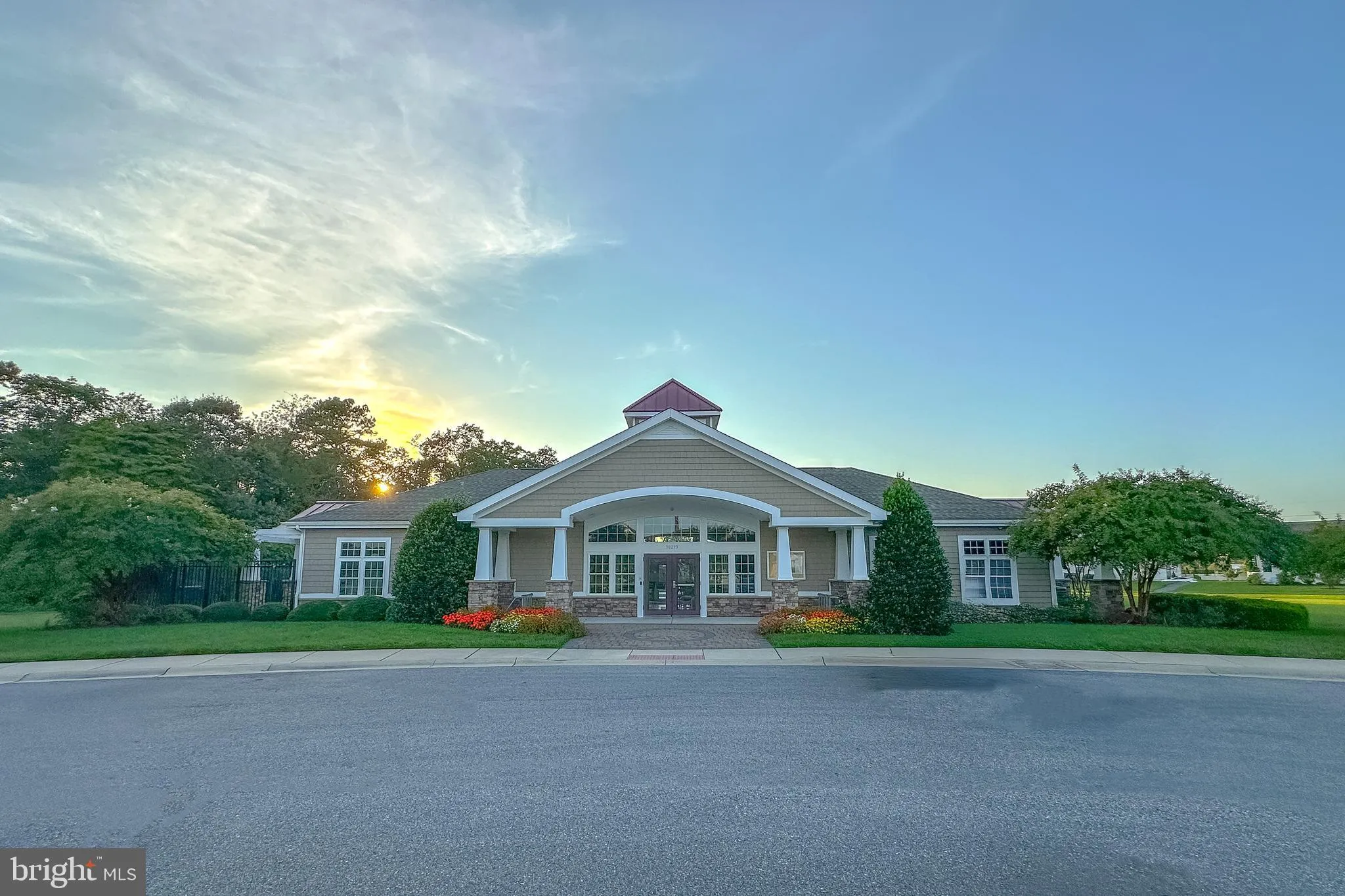 Lewes, Delaware 19958, United States, 3 Bedrooms Bedrooms, ,3 BathroomsBathrooms,Residential,Contingent,216075