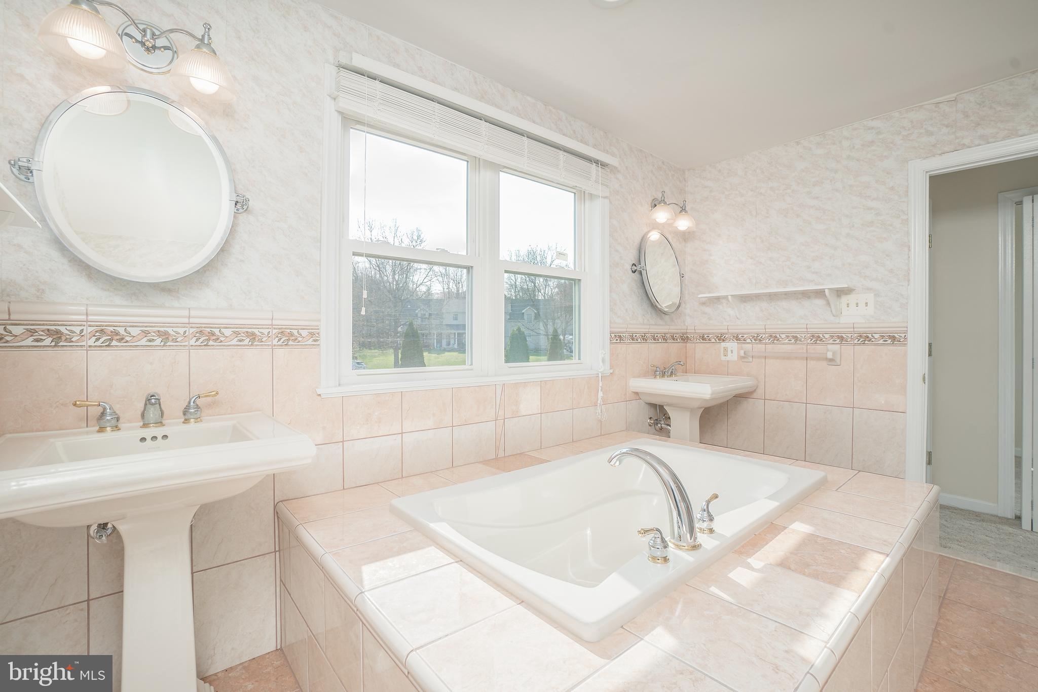 NORTH EAST - Residential