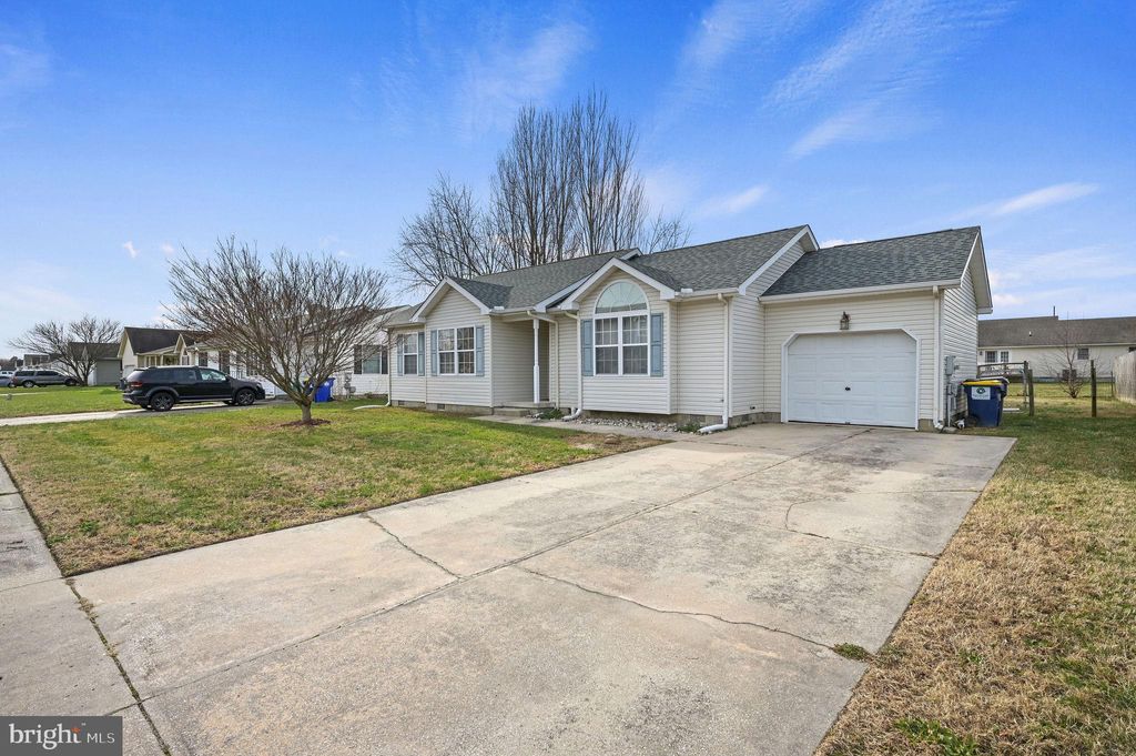 Photo of 141 Honey Brook Lane, FELTON, DE 19943 (MLS # DEKT2043540)