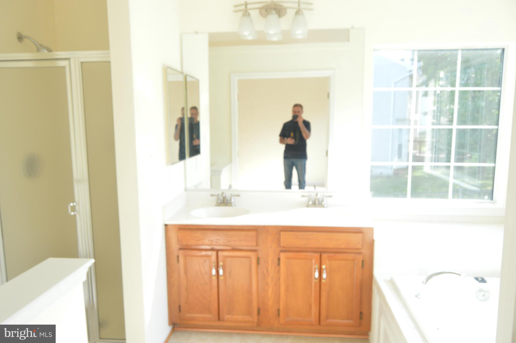 STONE RIVER - Residential Lease