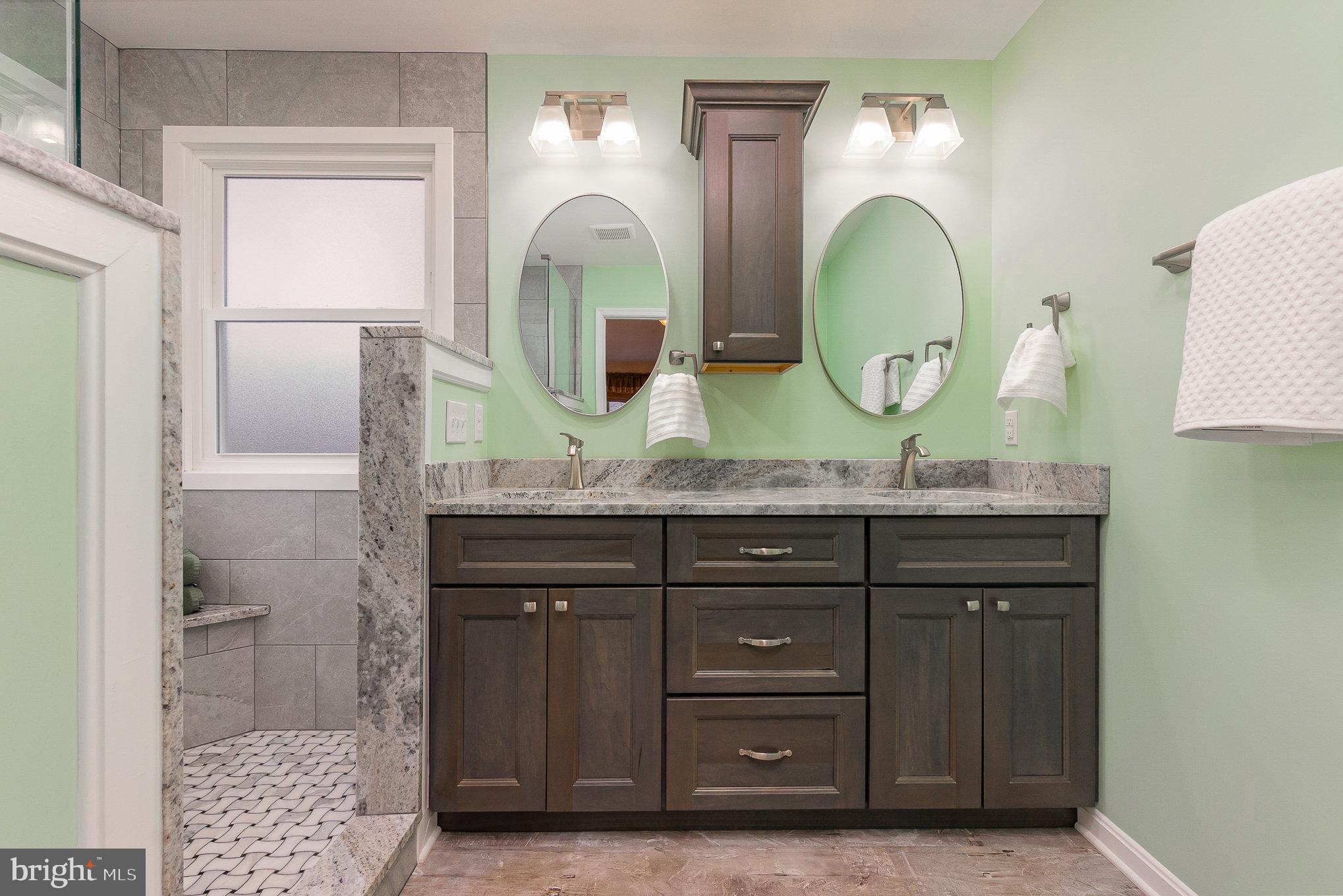 WOODCREST - Residential