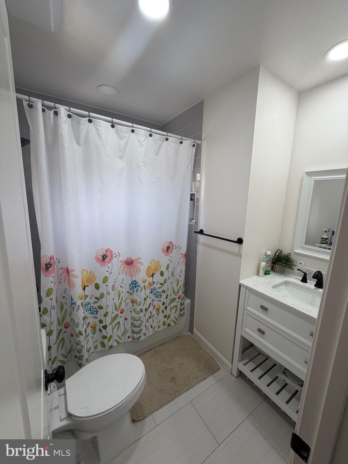 SPRING HILL ACRES SUB - Residential