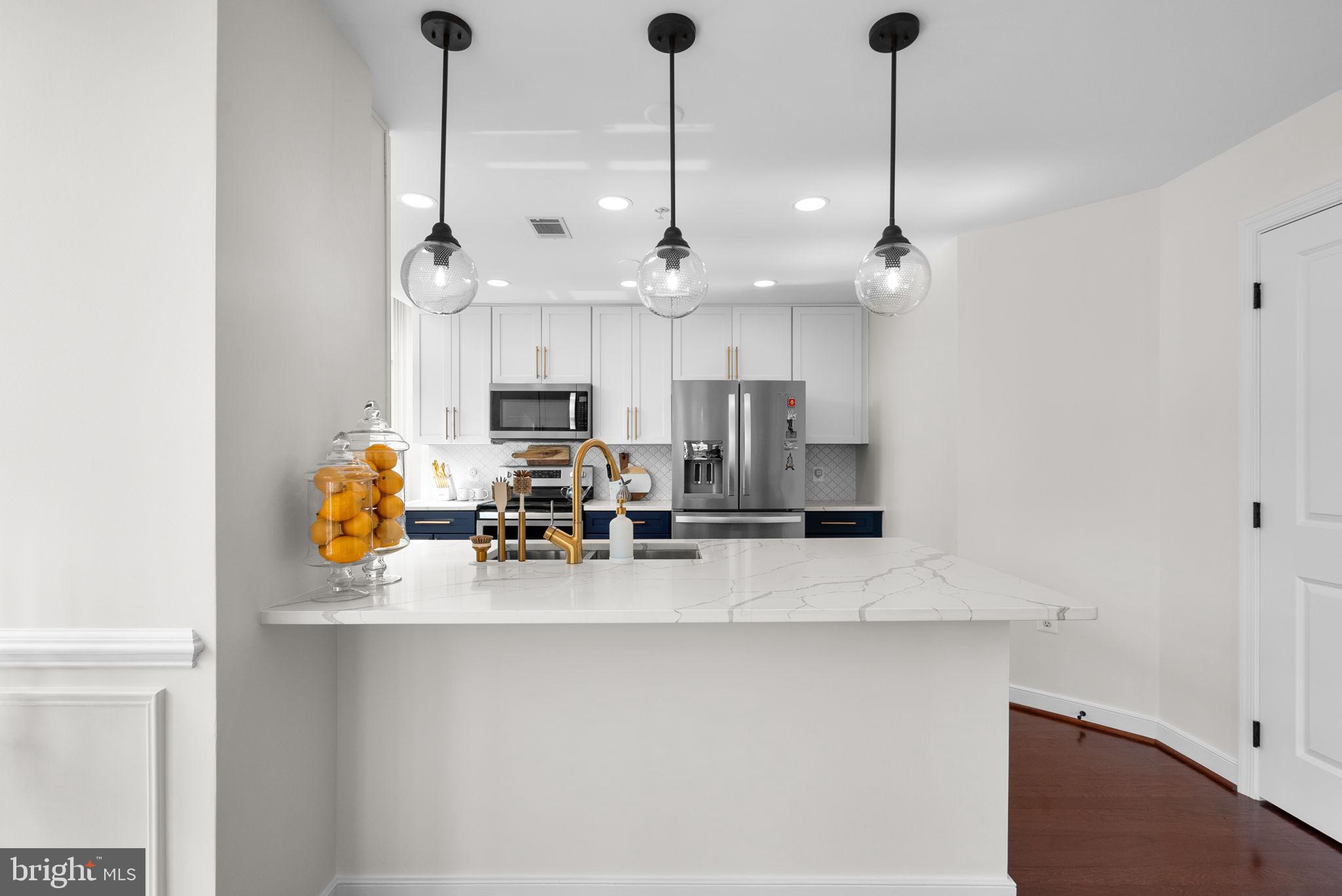 FLEET STREET CONDOMINIUMS - Residential