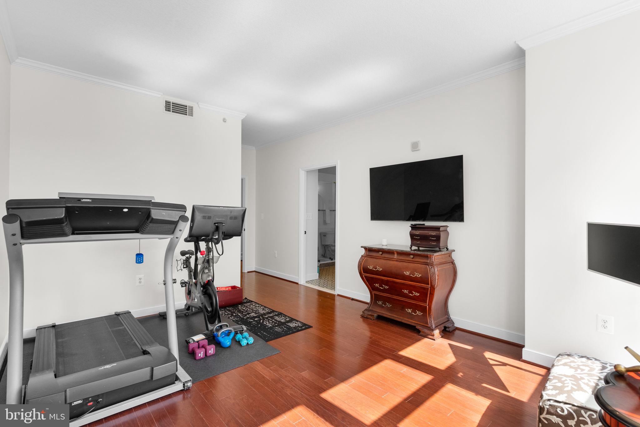 FLEET STREET CONDOMINIUMS - Residential