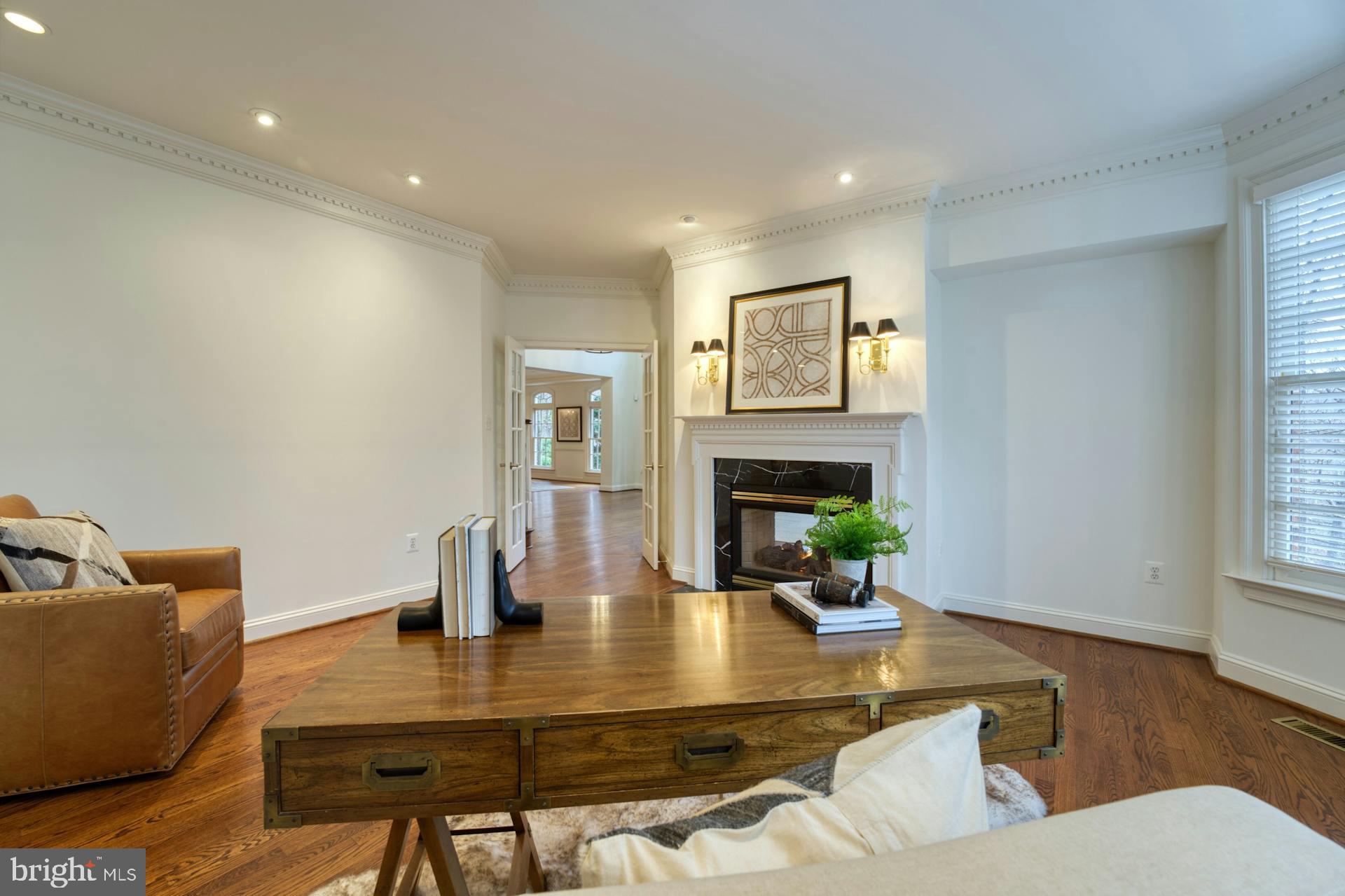 BEACON HILL - Residential