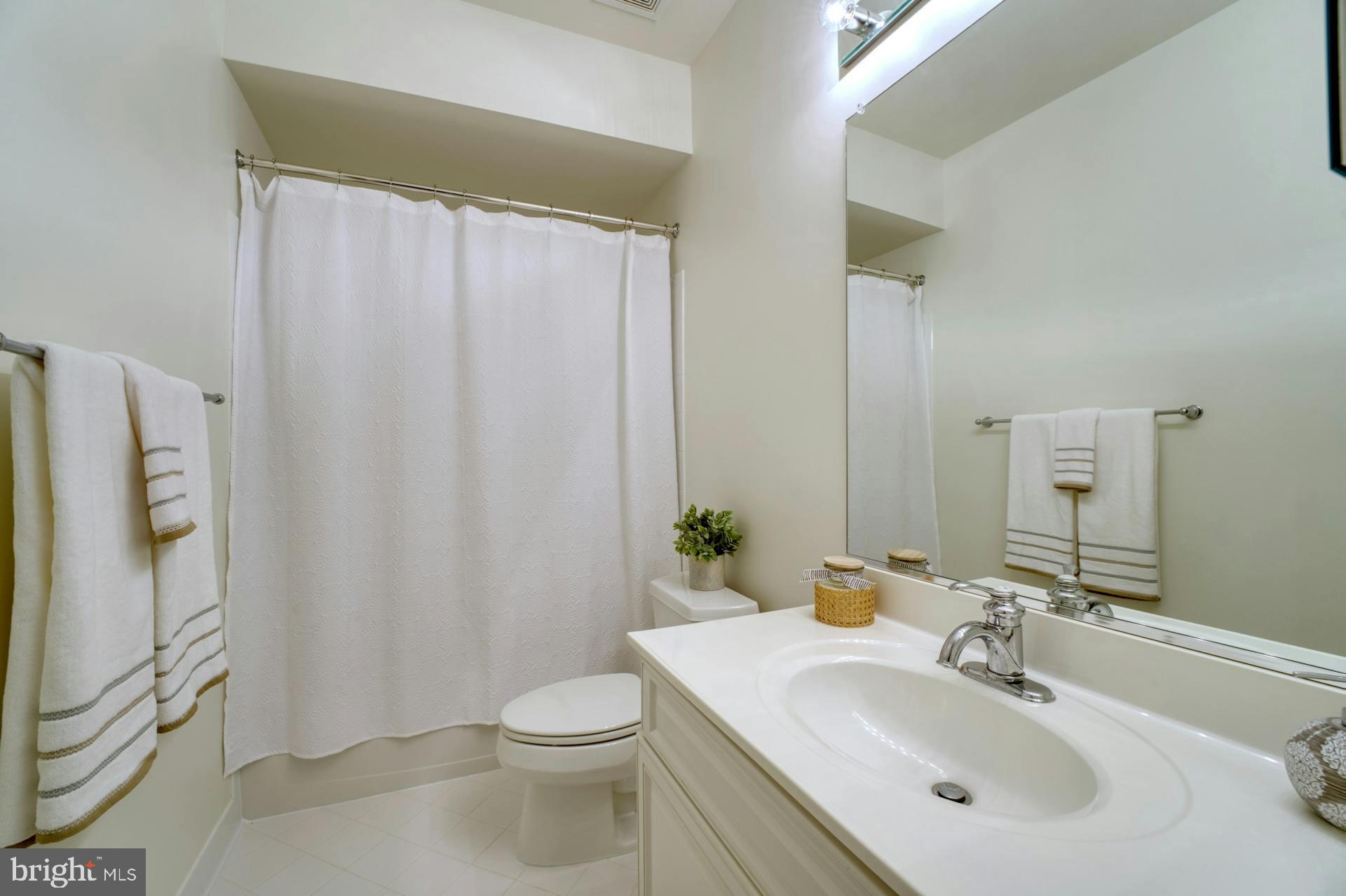 BEACON HILL - Residential