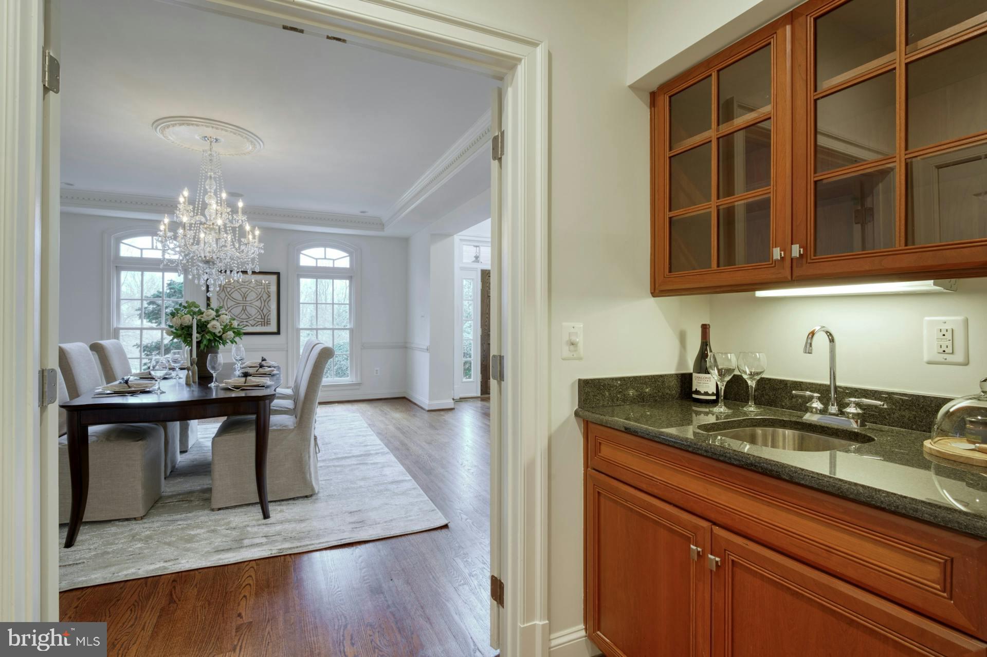 BEACON HILL - Residential