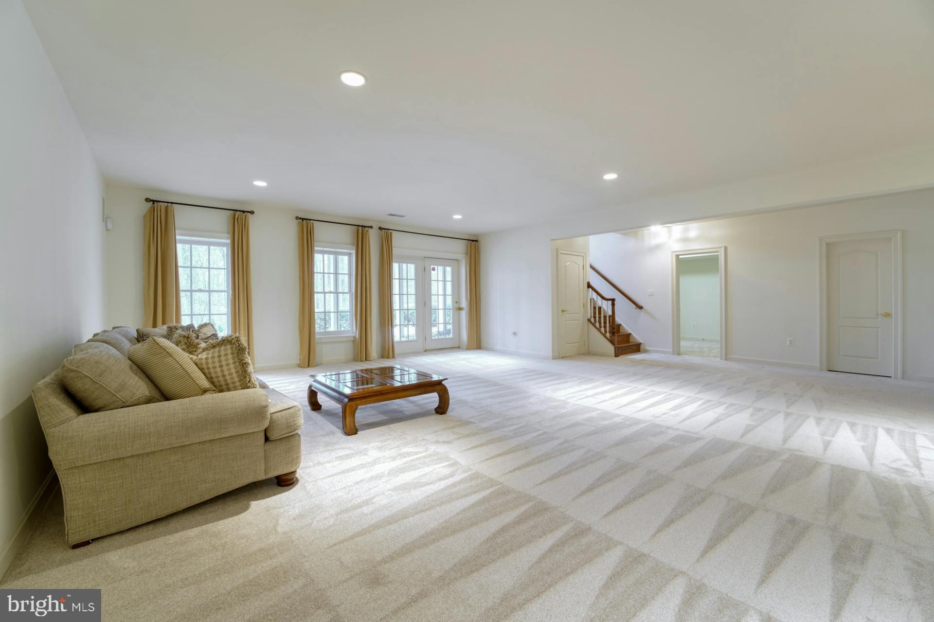 BEACON HILL - Residential