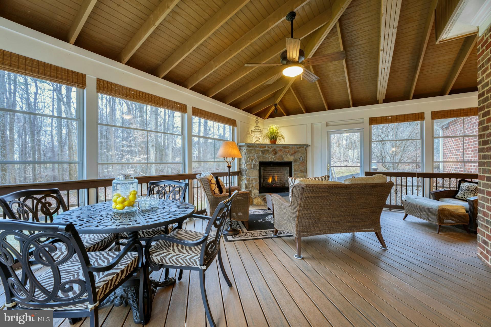 BEACON HILL - Residential