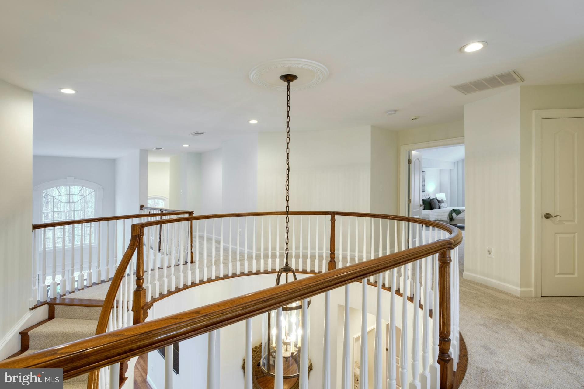 BEACON HILL - Residential