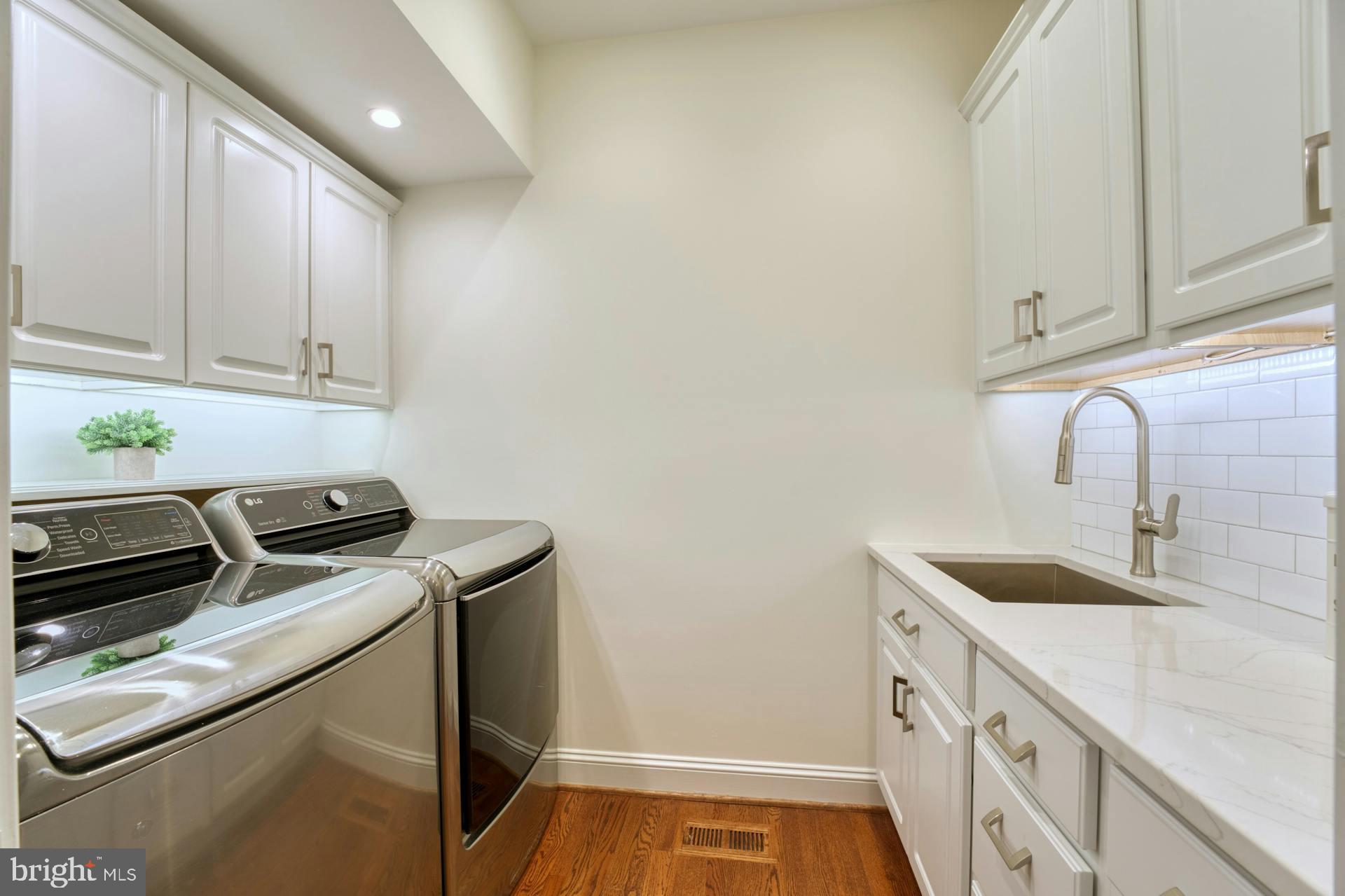 BEACON HILL - Residential