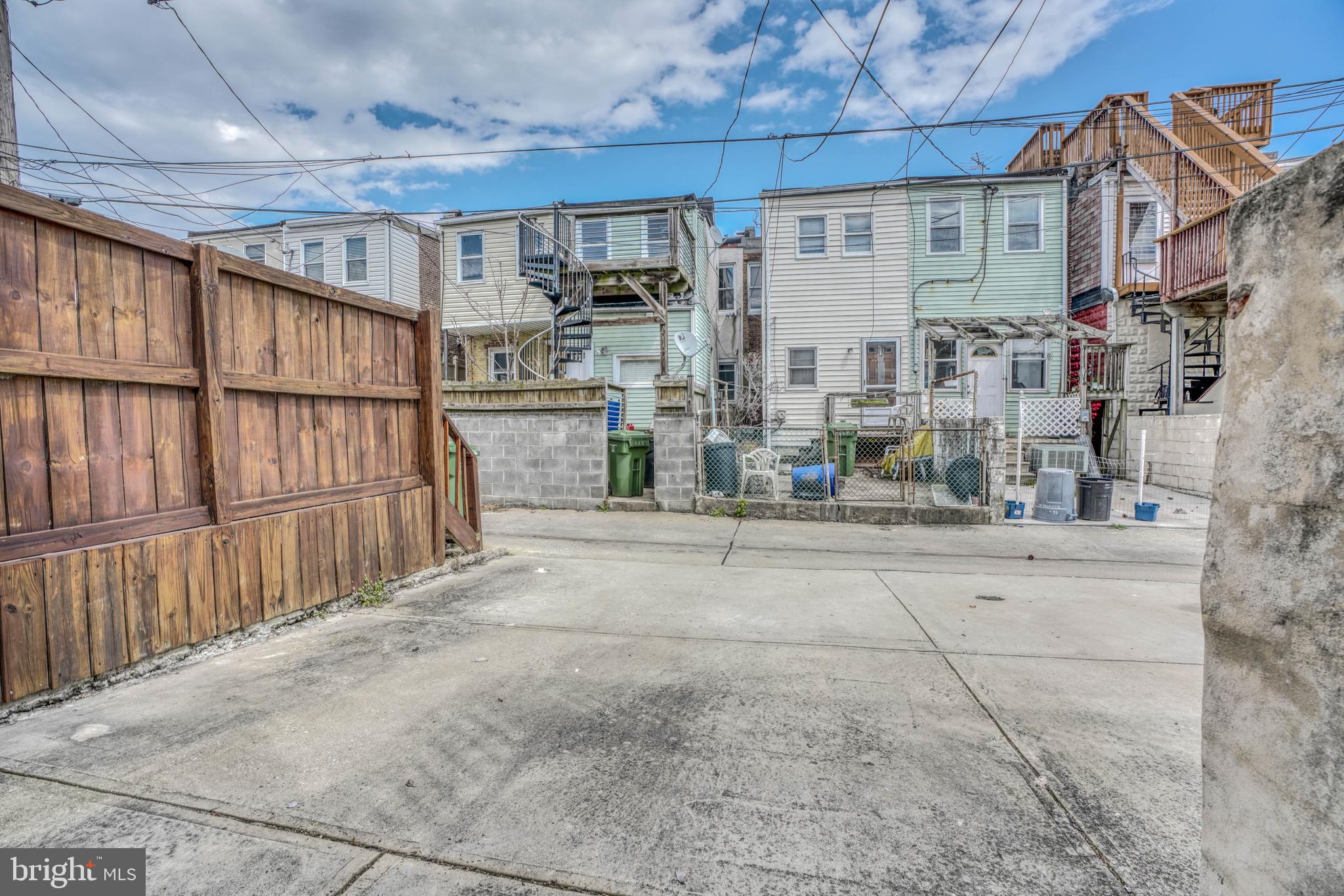 CANTON - Residential