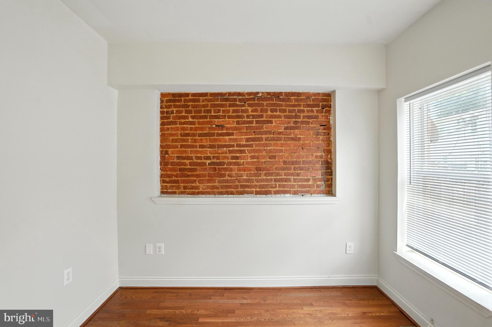 GREENMOUNT WEST - Residential