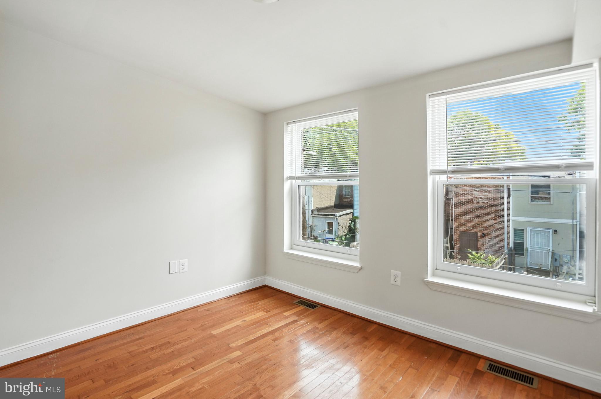 GREENMOUNT WEST - Residential