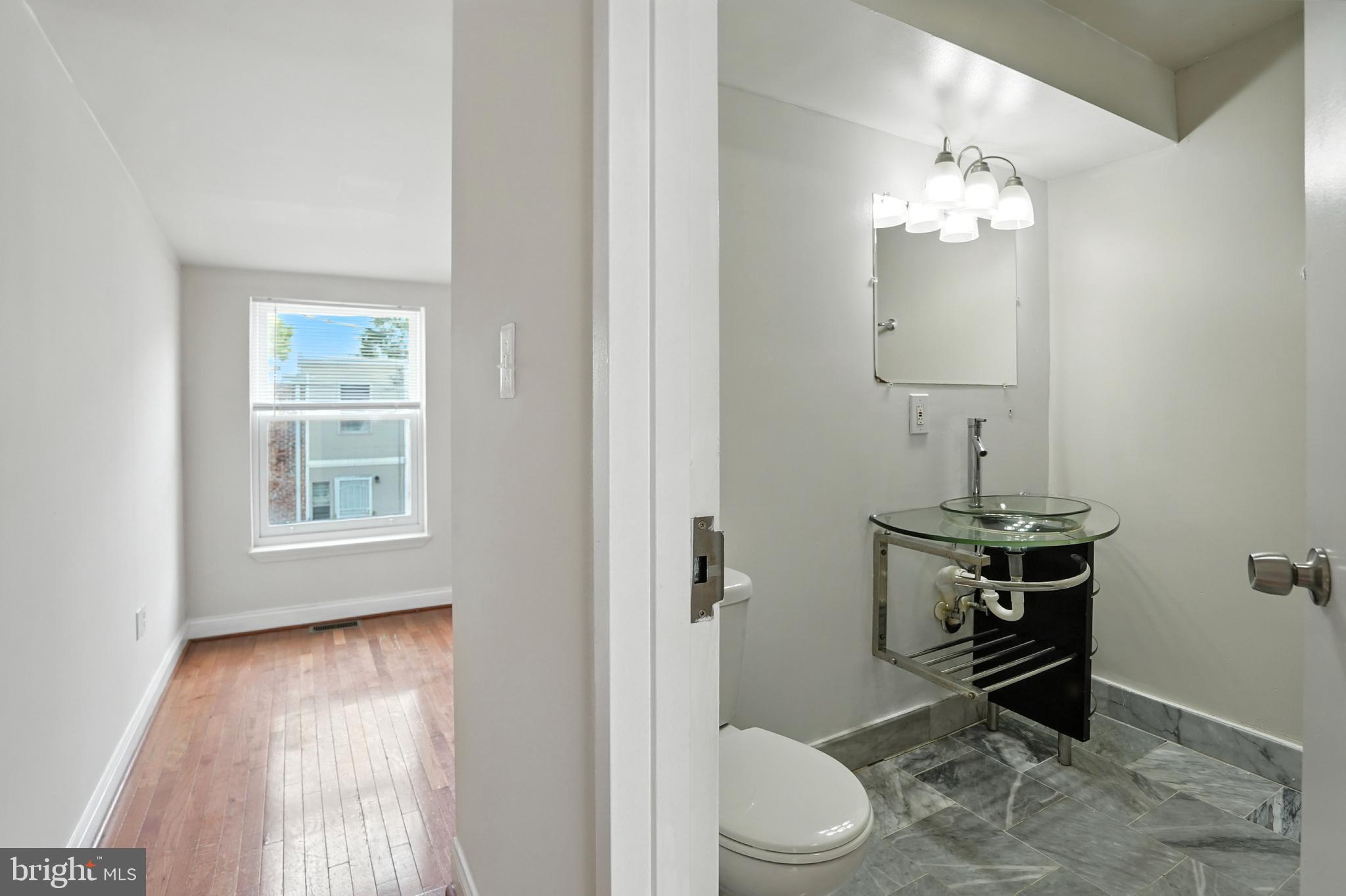 GREENMOUNT WEST - Residential