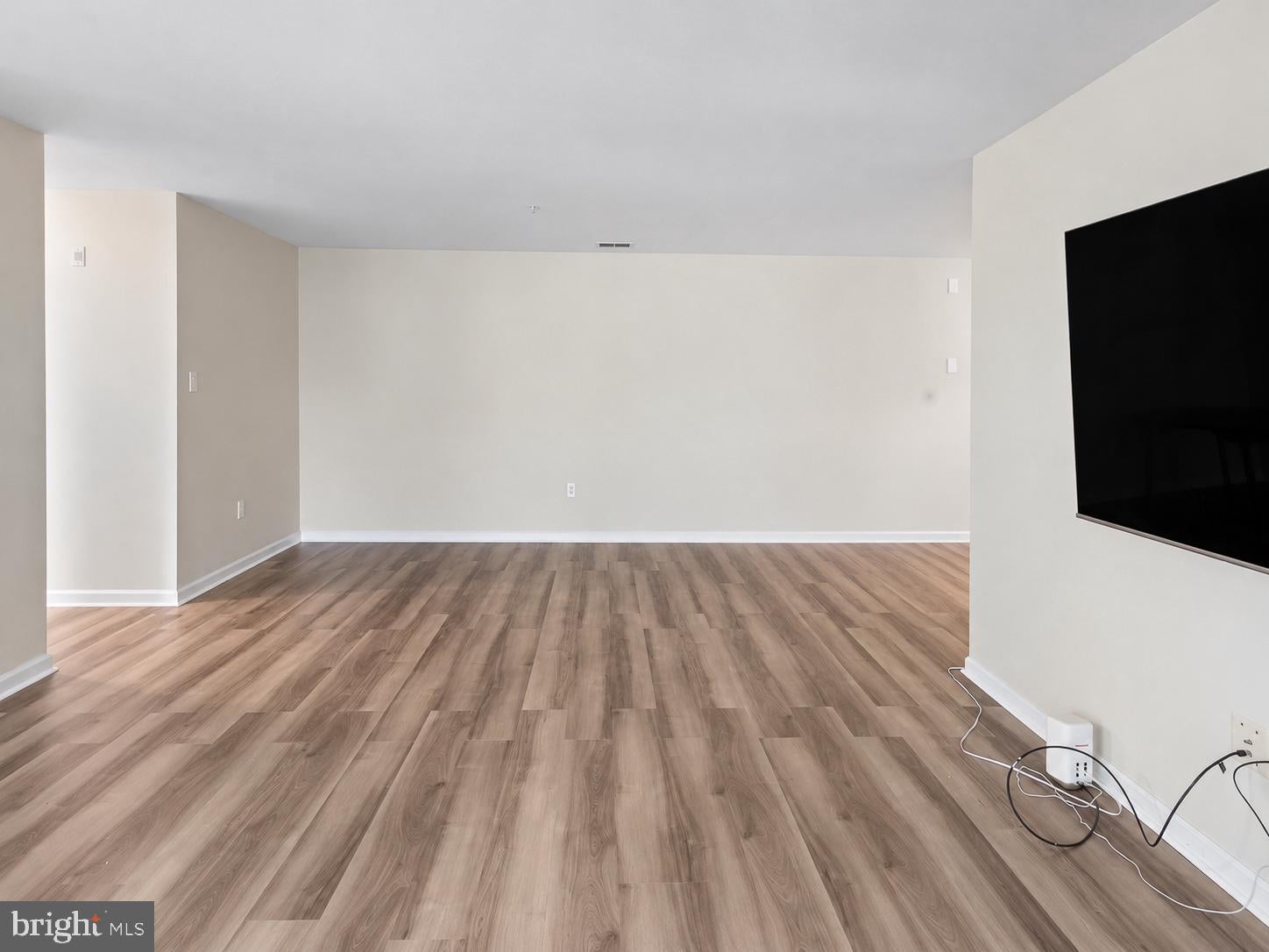 7532 COXTON COURT G-127