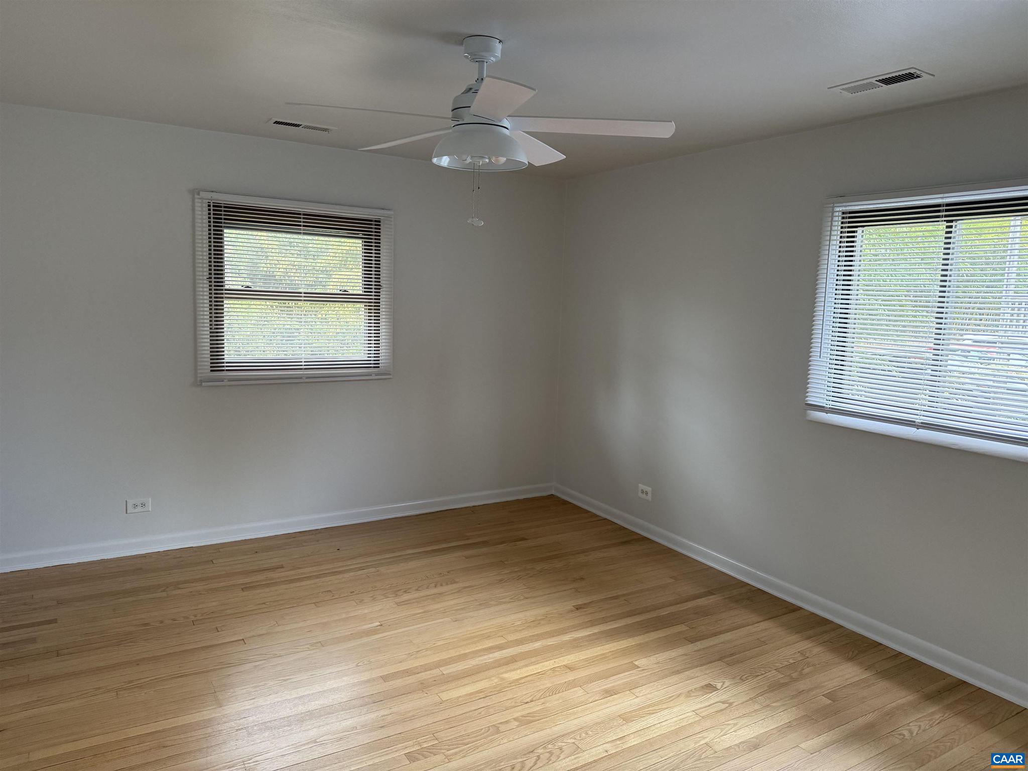 JEFFERSON PARK - Residential Lease