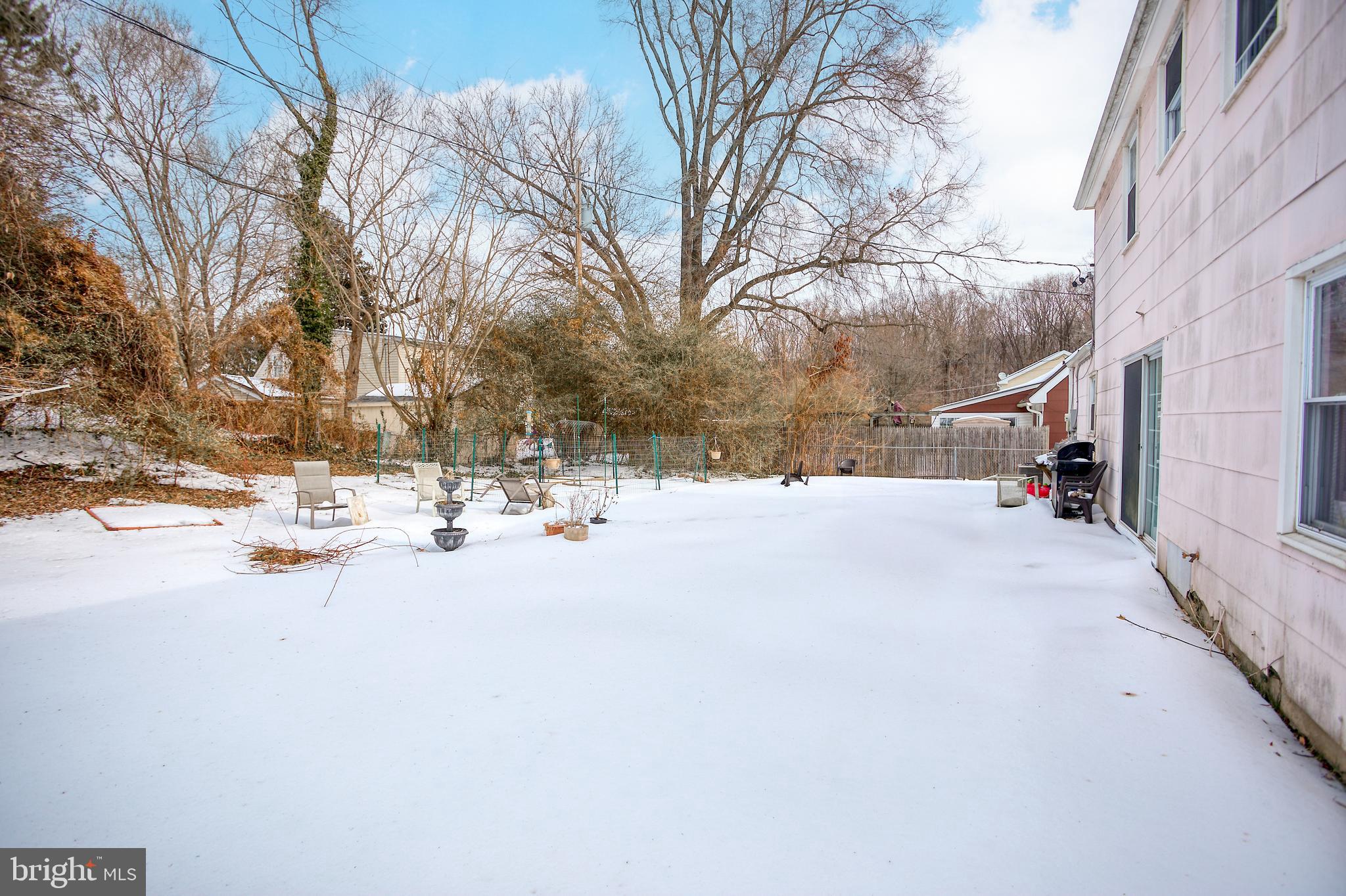 KENILWORTH - Residential