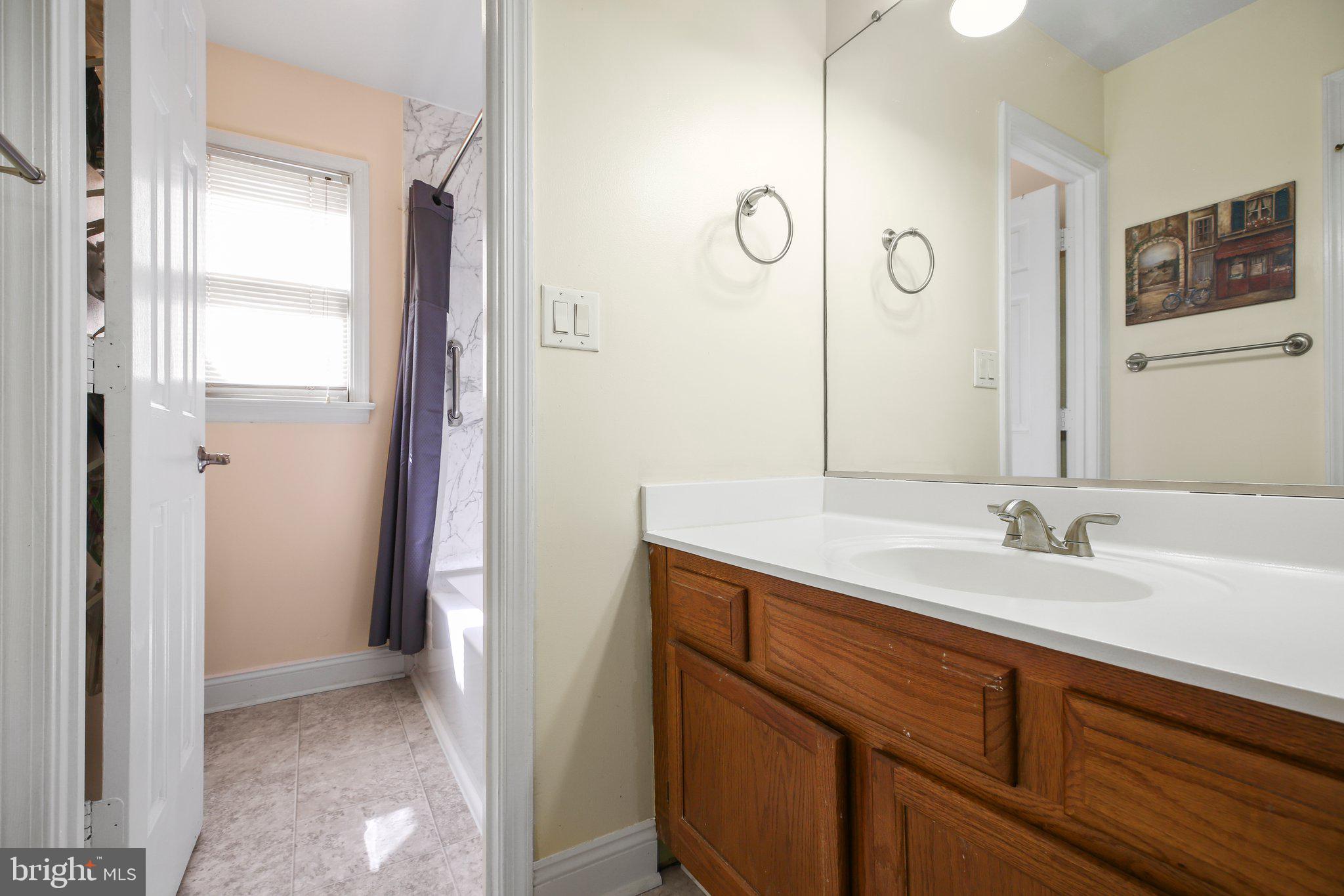 FOREST HILL - Residential