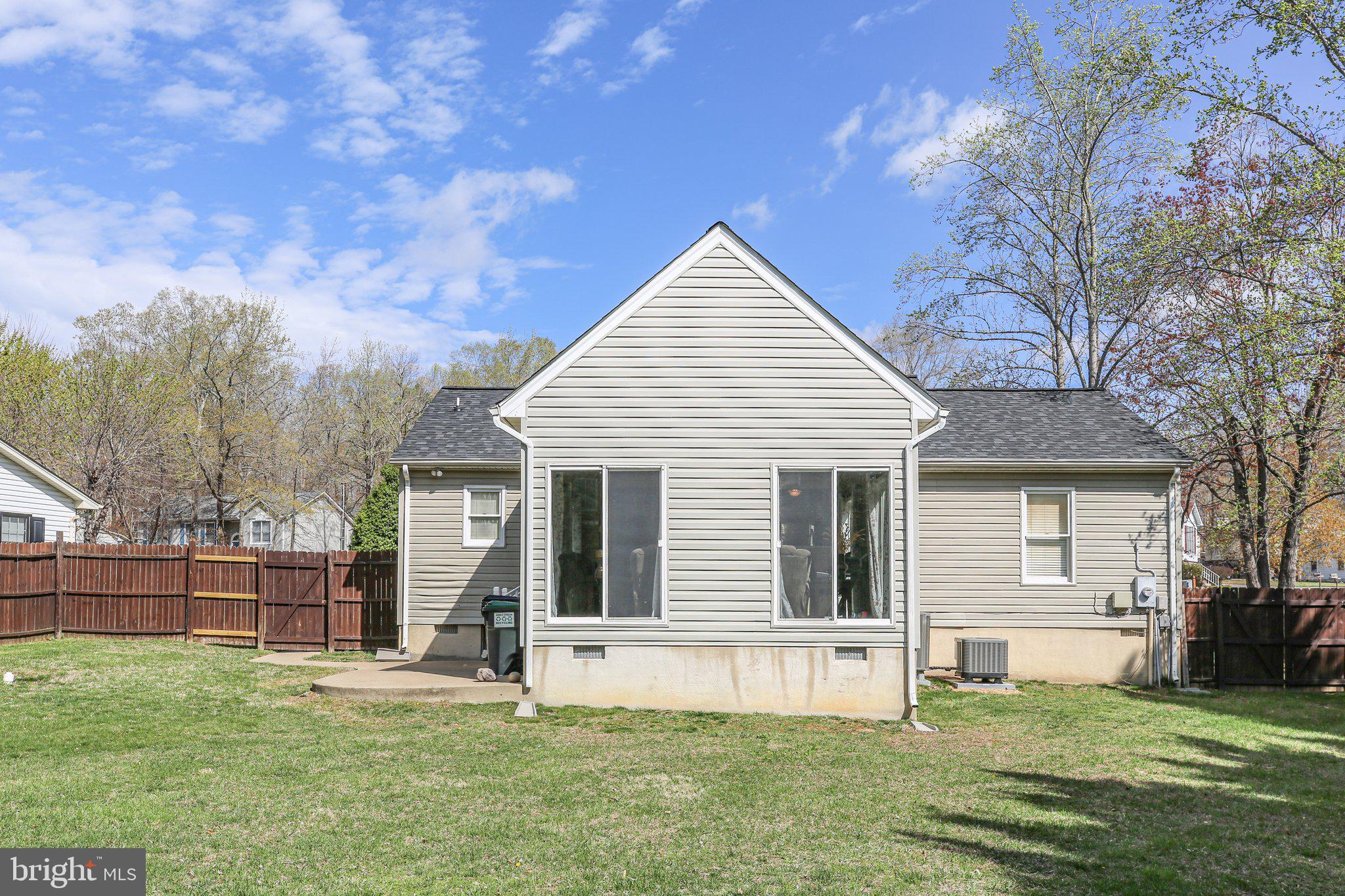 FOREST HILL - Residential