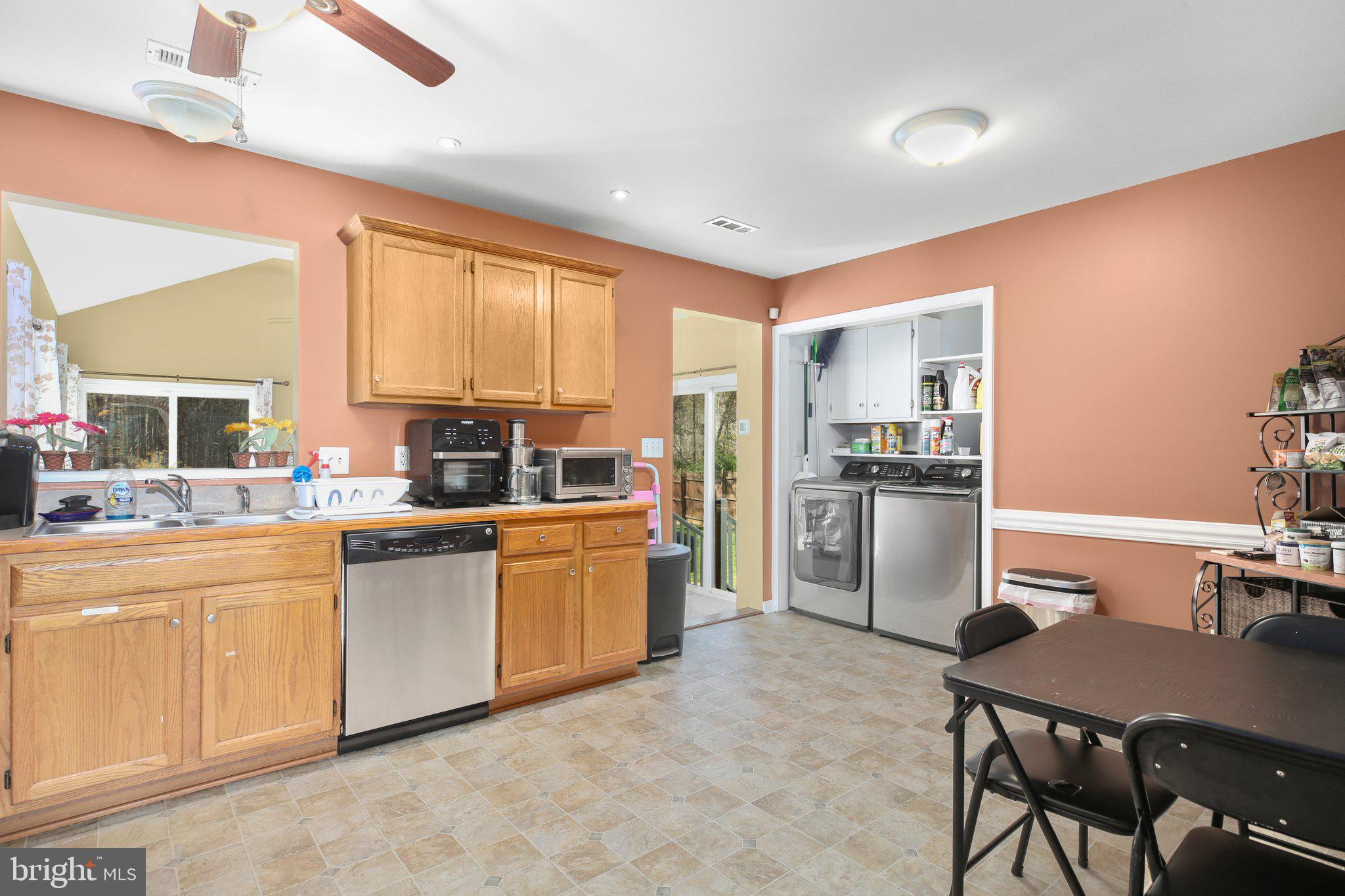 FOREST HILL - Residential