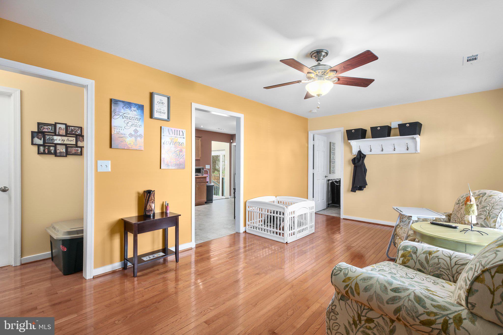 FOREST HILL - Residential