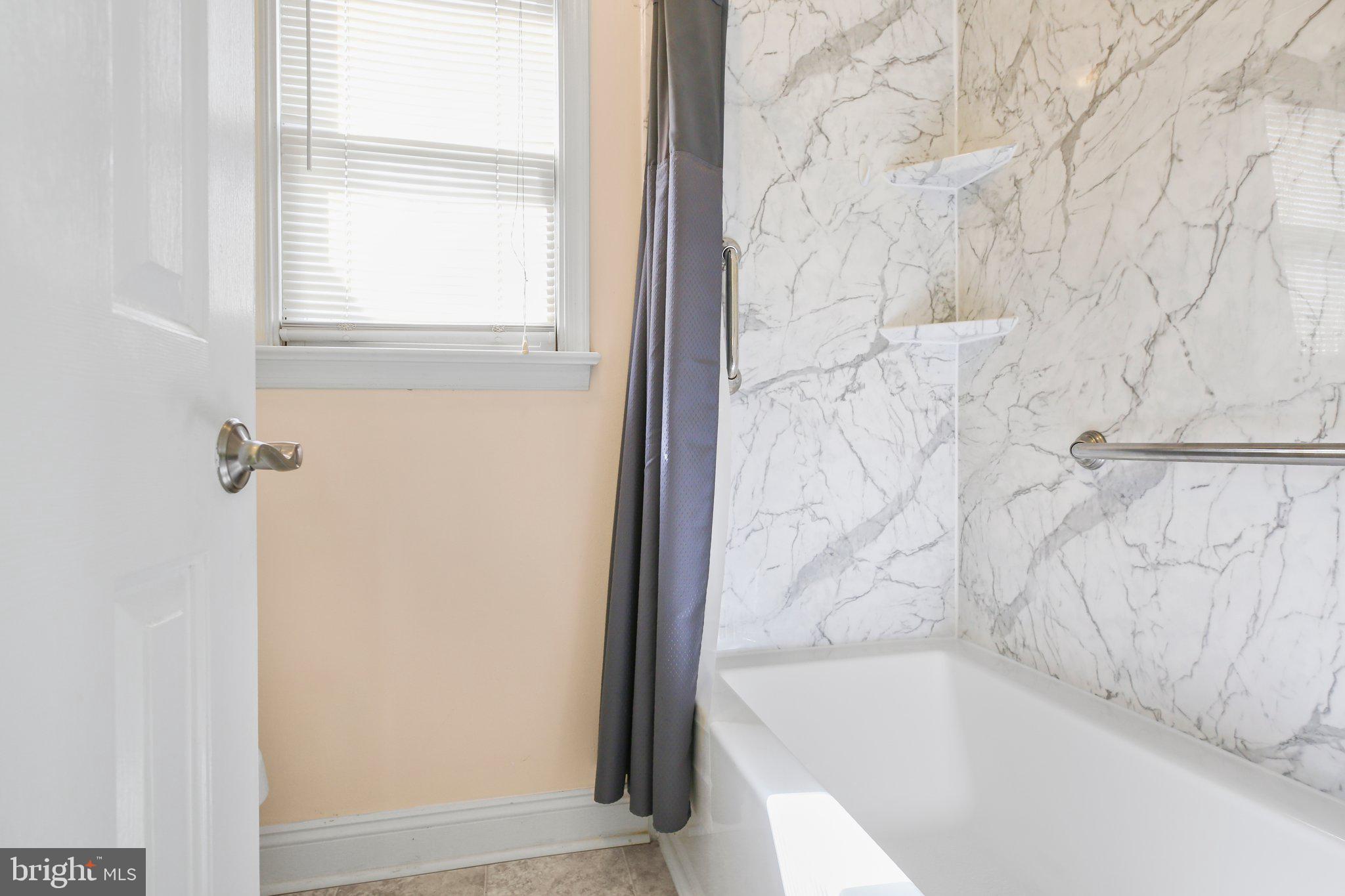 FOREST HILL - Residential