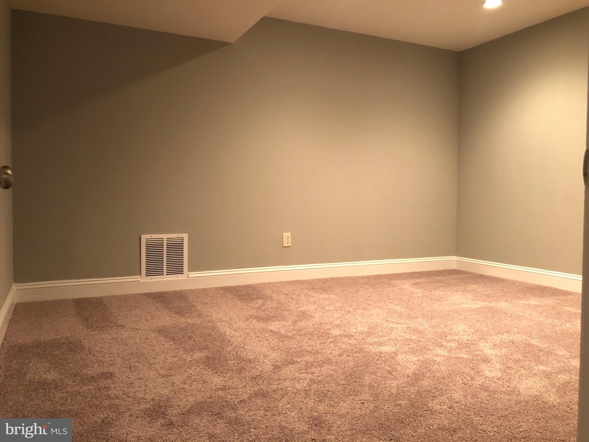 LINTHICUM HEIGHTS - Residential