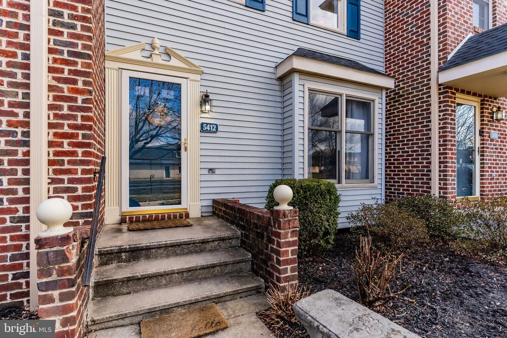 Photo of 5412 Oxford Drive, MECHANICSBURG, PA 17055 (MLS # PACB2049746)