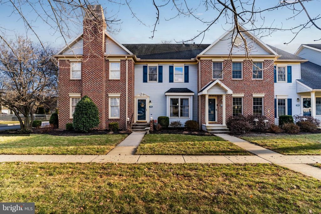 Photo of 5412 Oxford Drive, MECHANICSBURG, PA 17055 (MLS # PACB2049746)