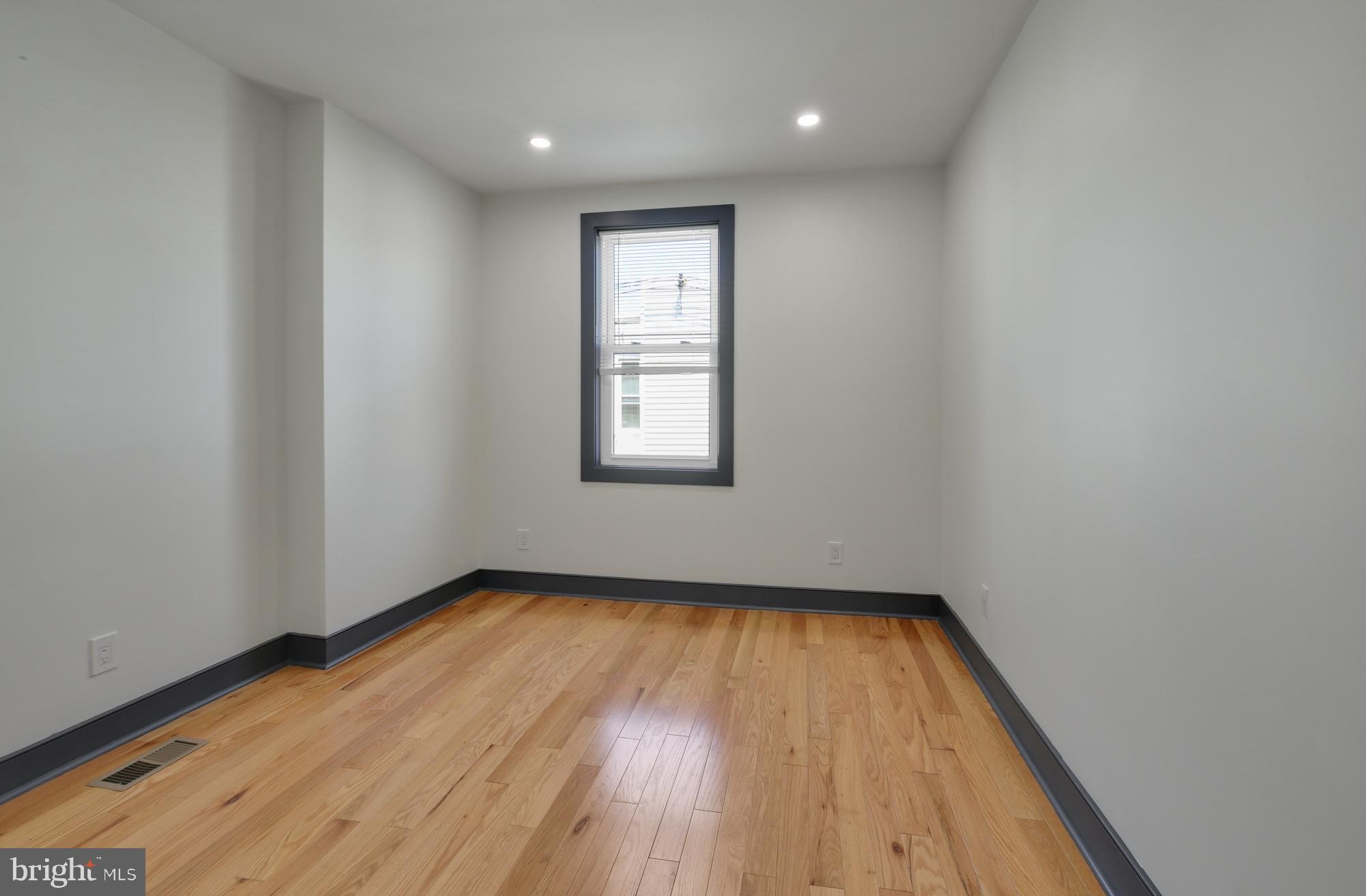 BREWERYTOWN - Residential Lease