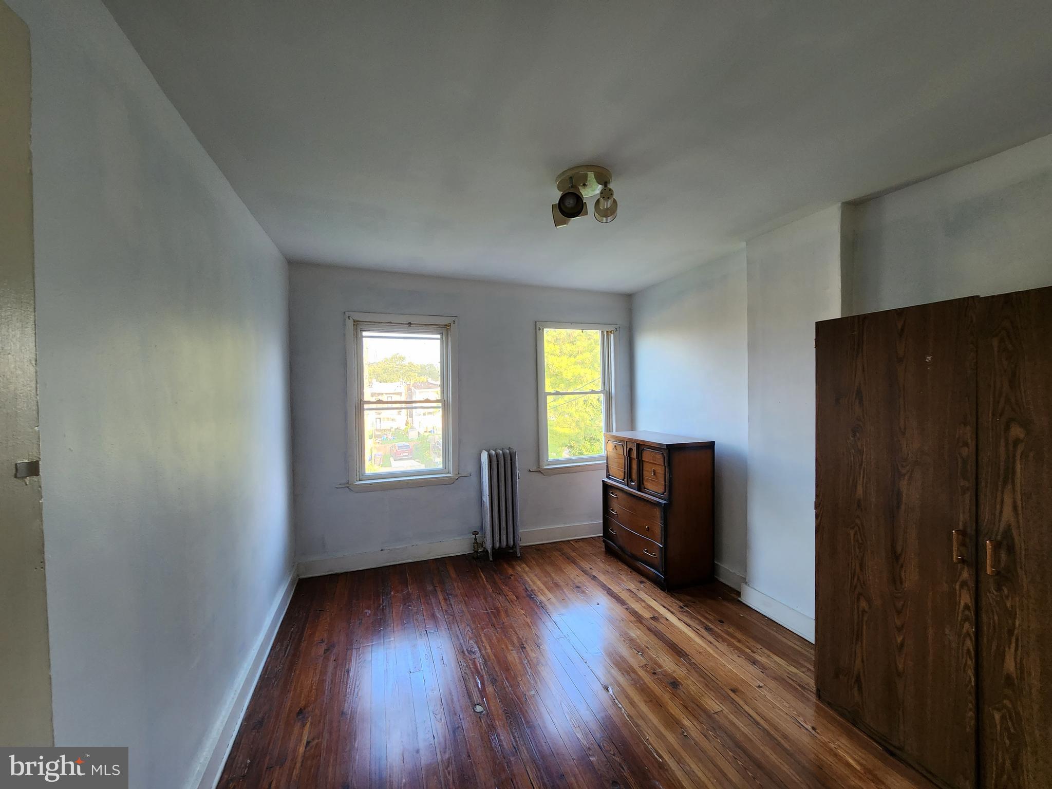 BARCLAY - Residential