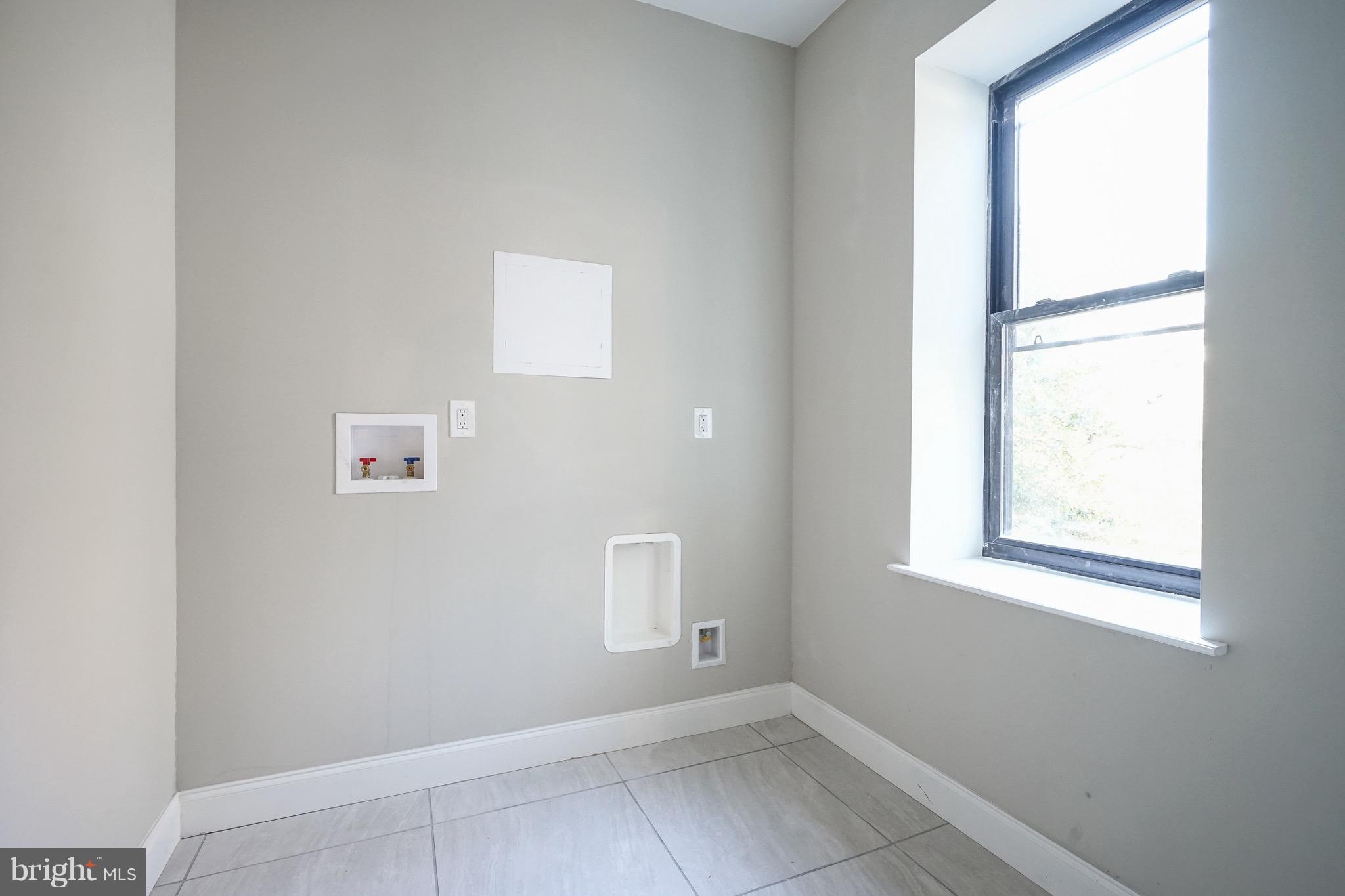 MT AIRY (WEST) - Residential