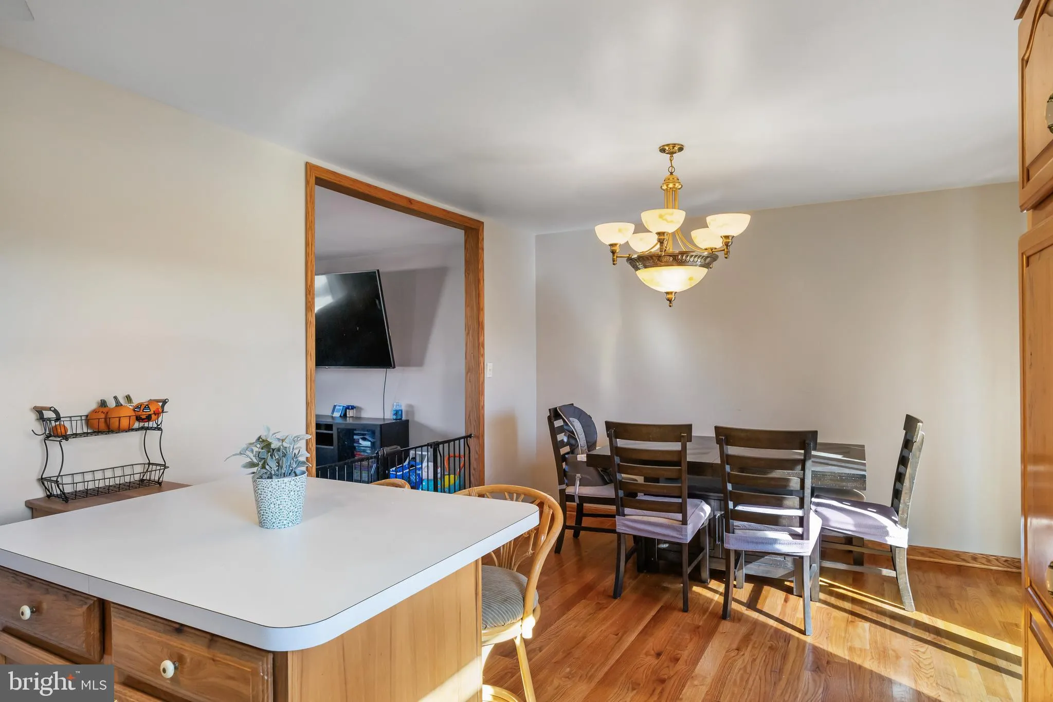 Woodbury, New Jersey 08096, United States, 4 Bedrooms Bedrooms, ,2 BathroomsBathrooms,Residential,Coming Soon,238704